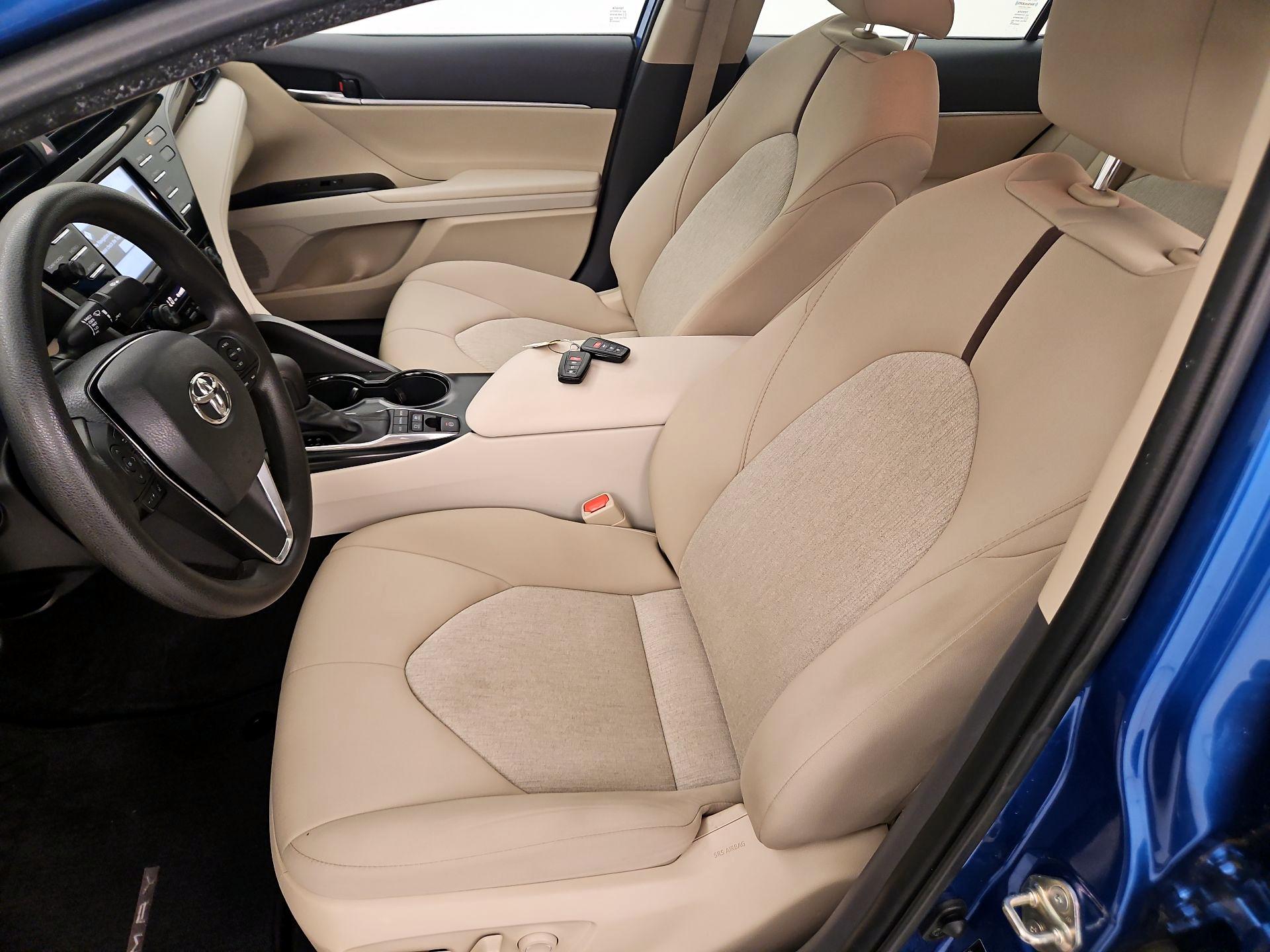 Thumbnail: 2020 Toyota Camry - 11