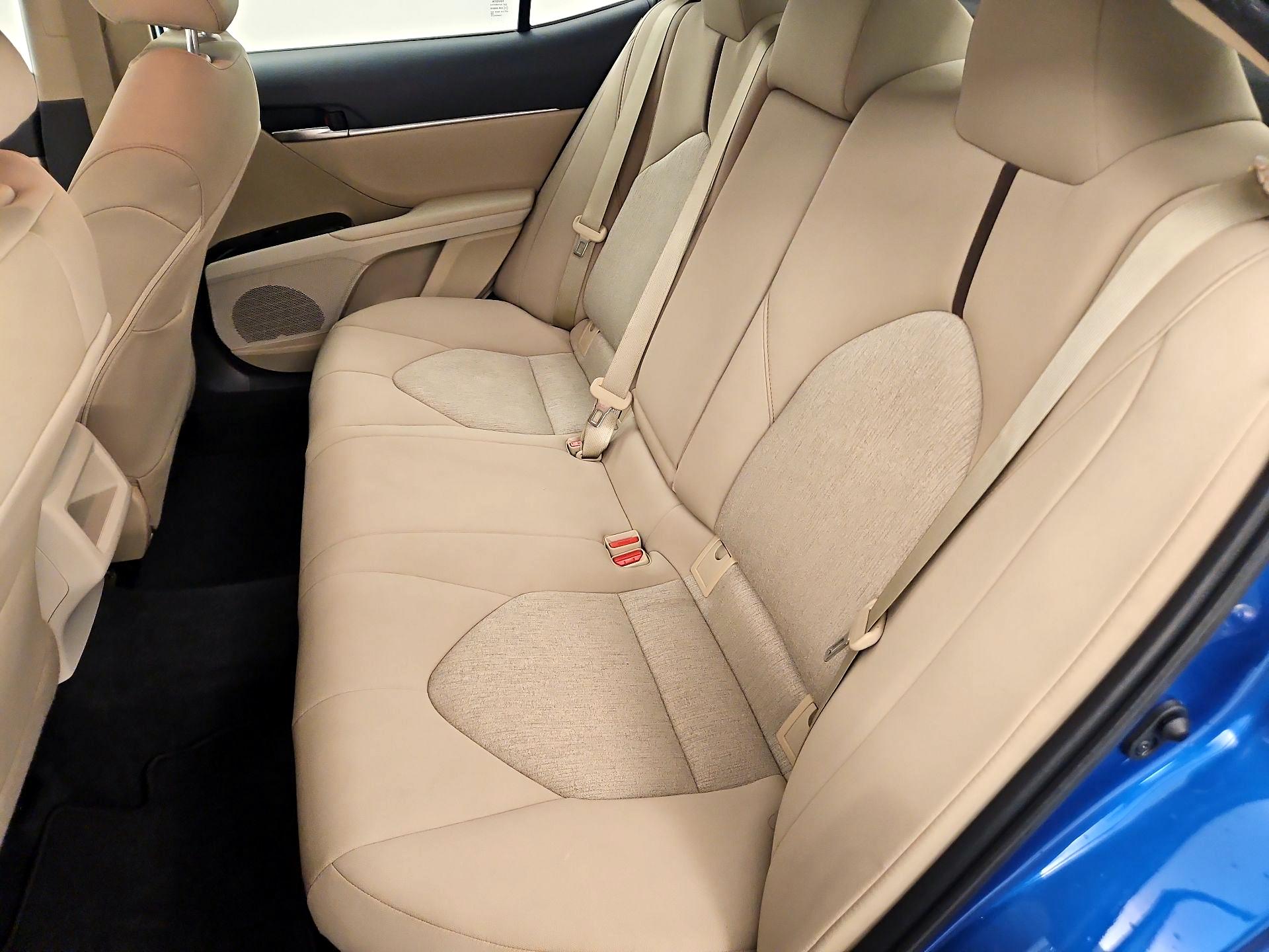 Thumbnail: 2020 Toyota Camry - 19