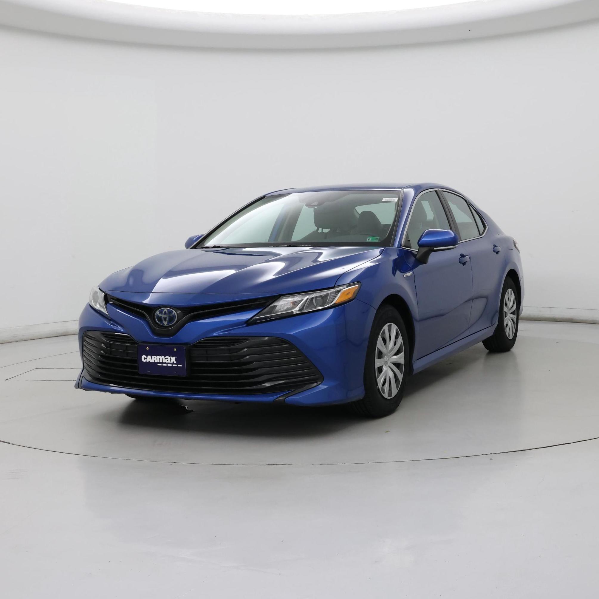 Thumbnail: 2020 Toyota Camry - 4