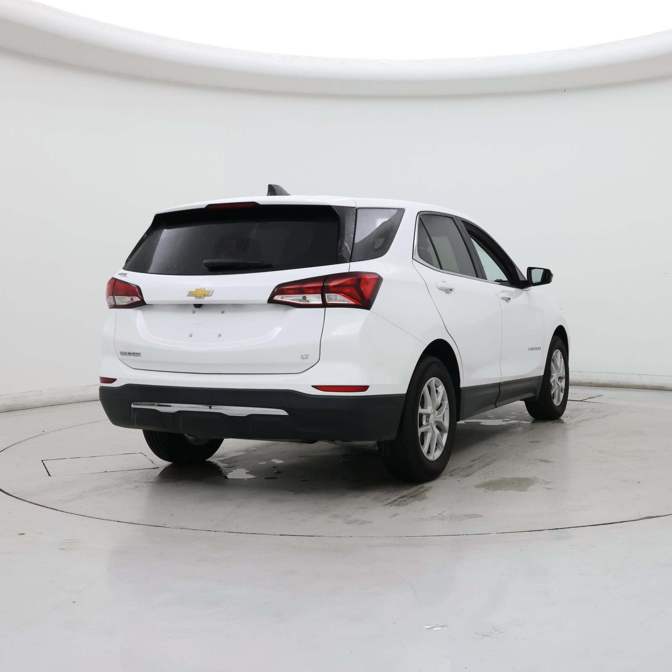 Thumbnail: 2023 Chevrolet Equinox - 8