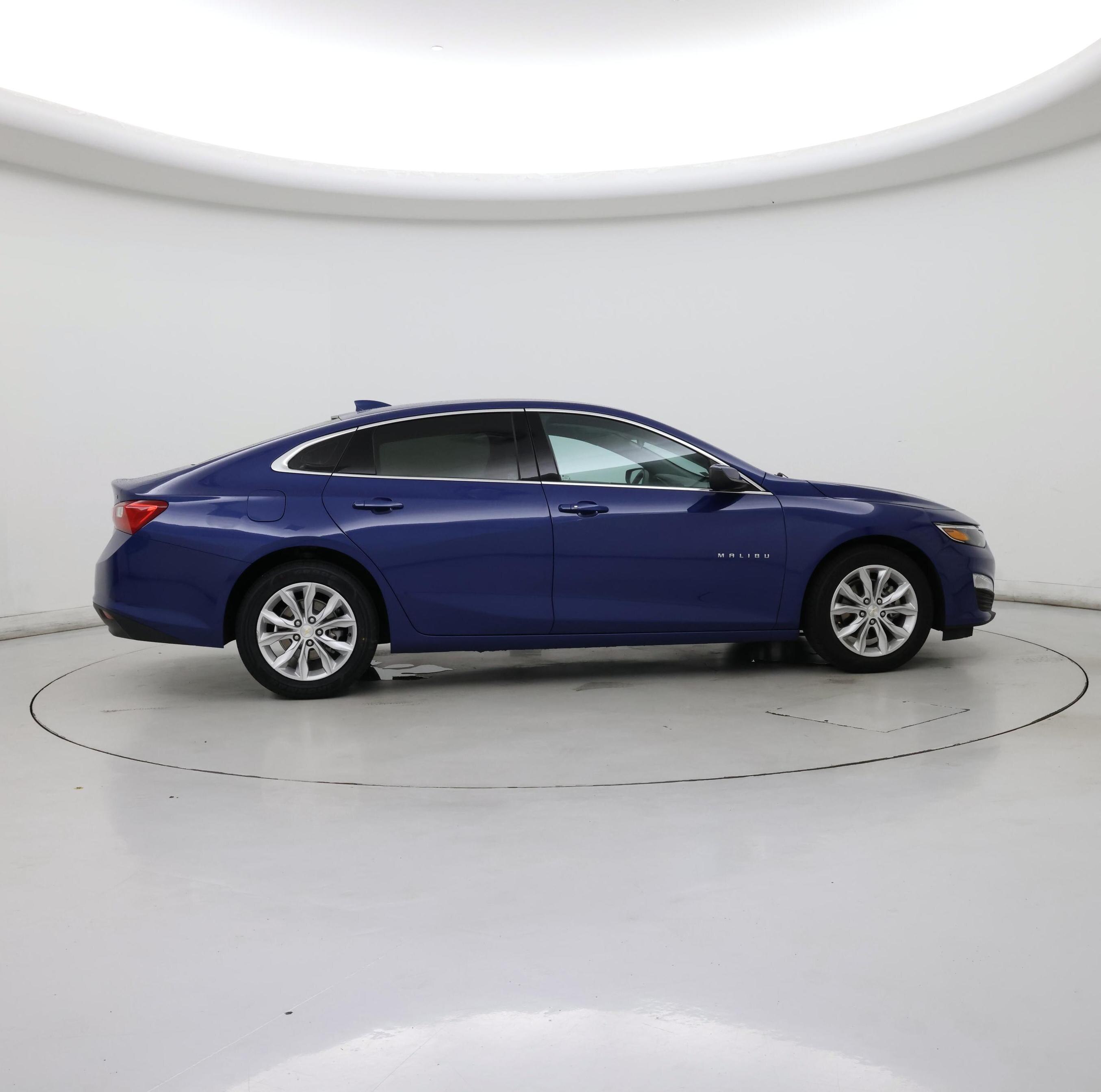 Thumbnail: 2023 Chevrolet Malibu - 7