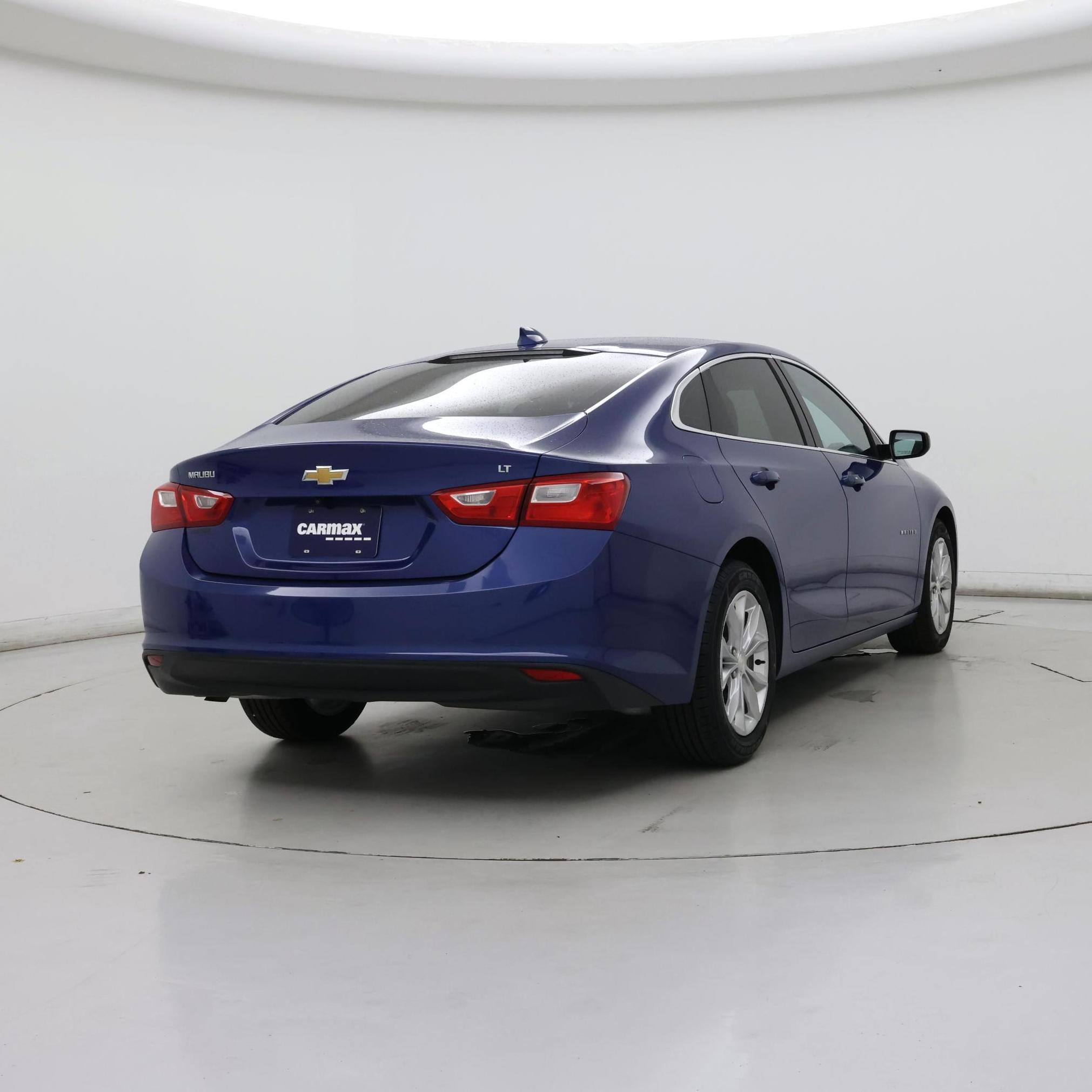 Thumbnail: 2023 Chevrolet Malibu - 8