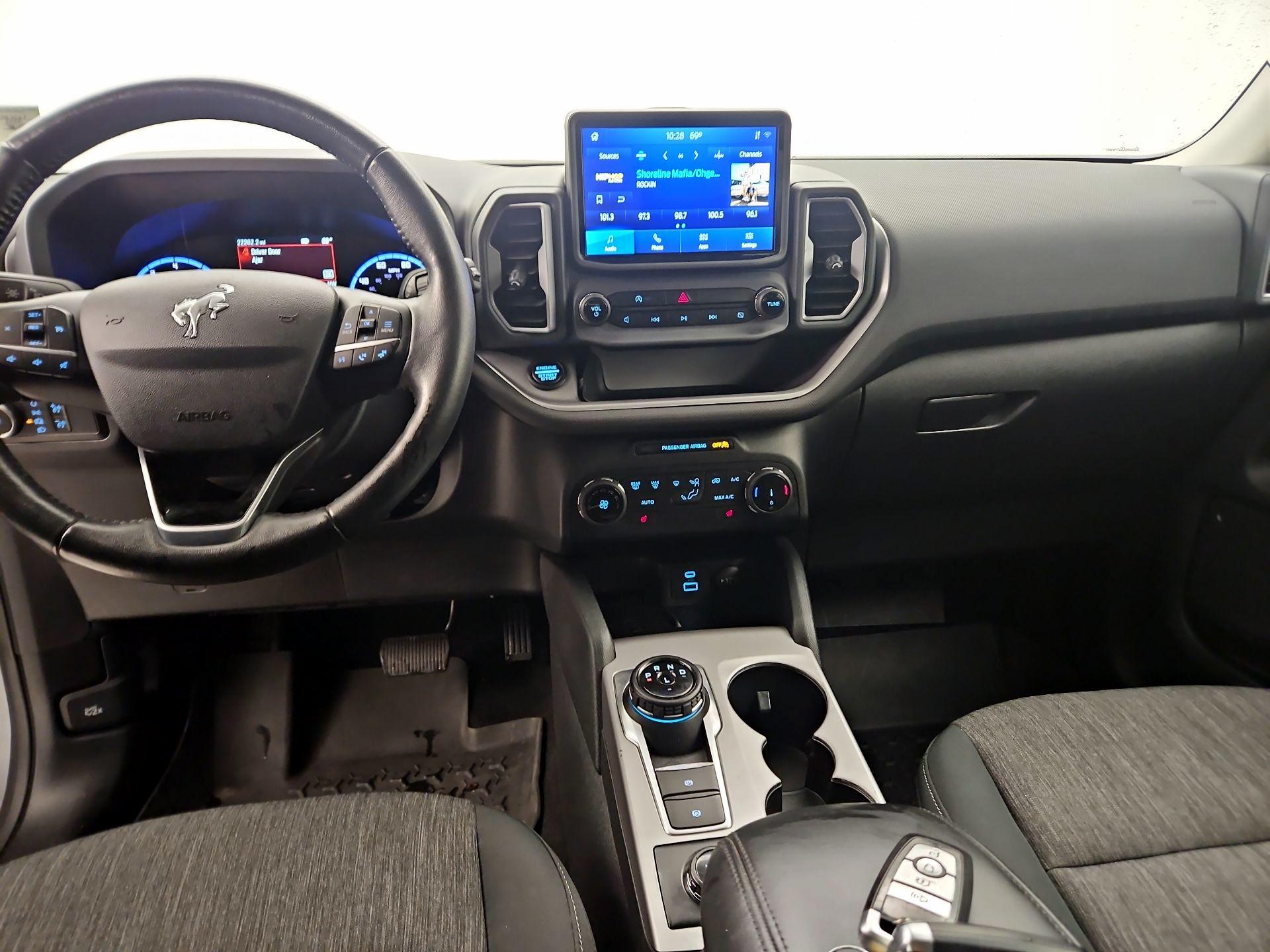 Thumbnail: 2022 Ford Bronco Sport - 9