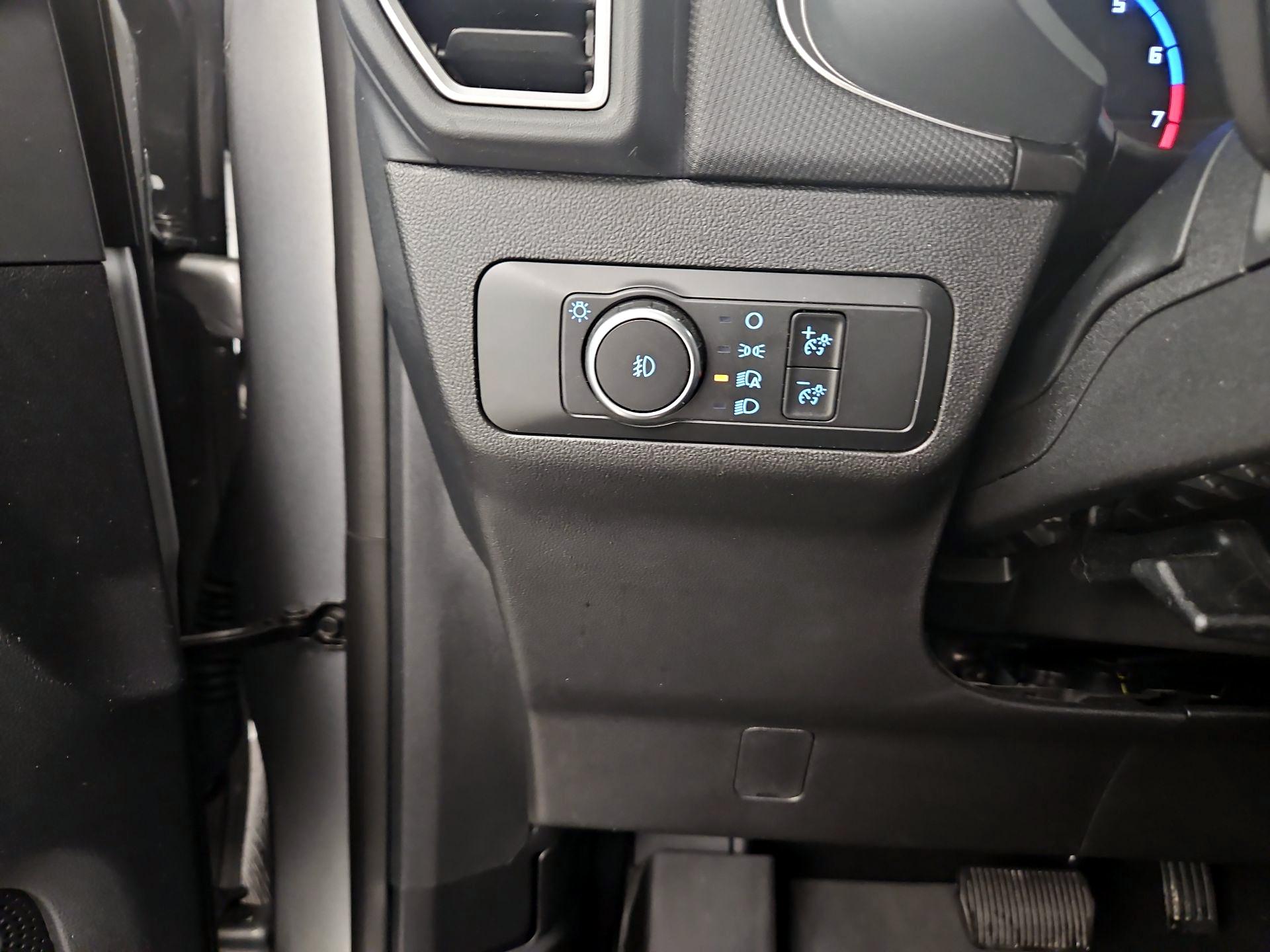 Thumbnail: 2022 Ford Bronco Sport - 13