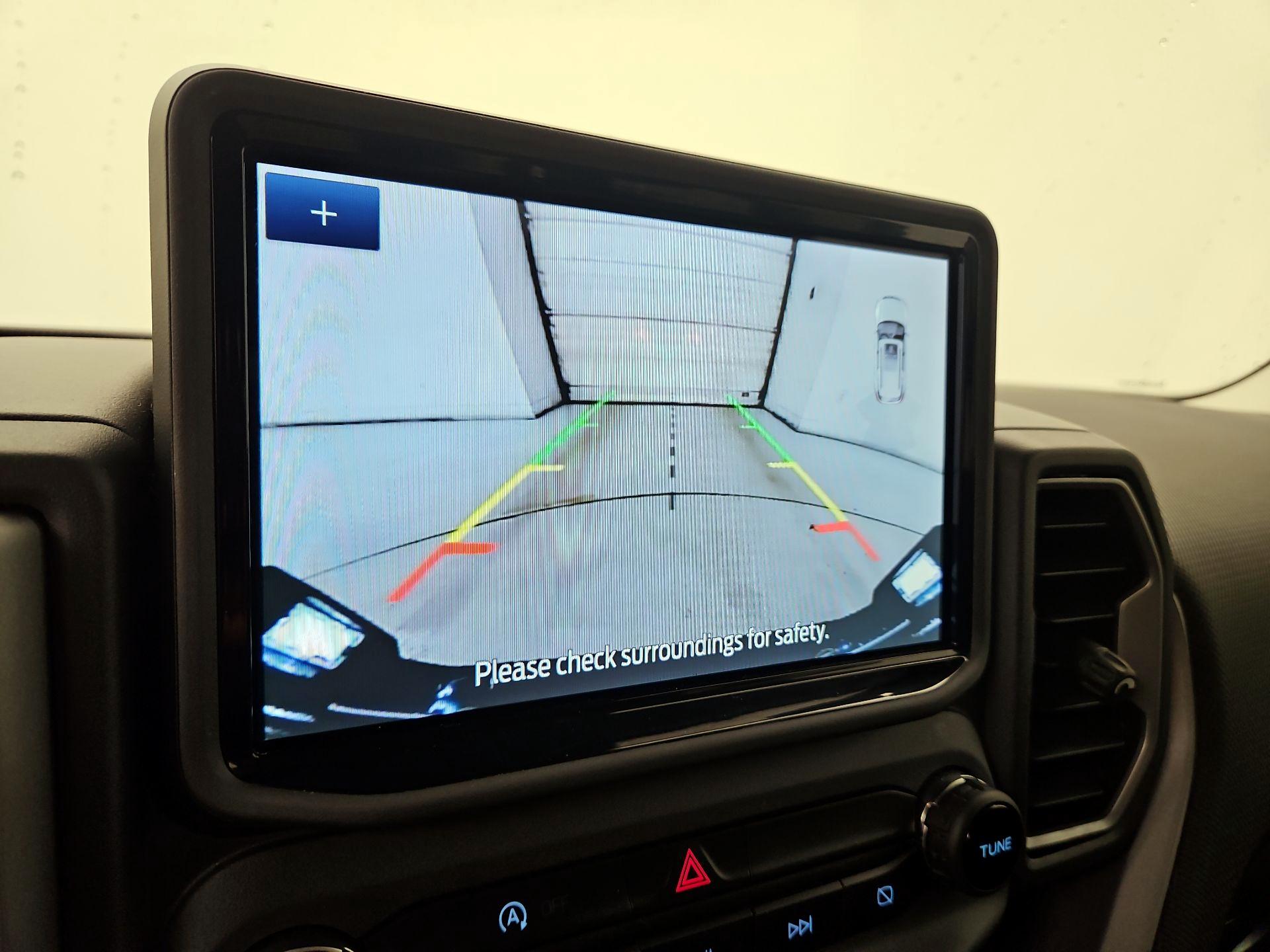 Thumbnail: 2022 Ford Bronco Sport - 14