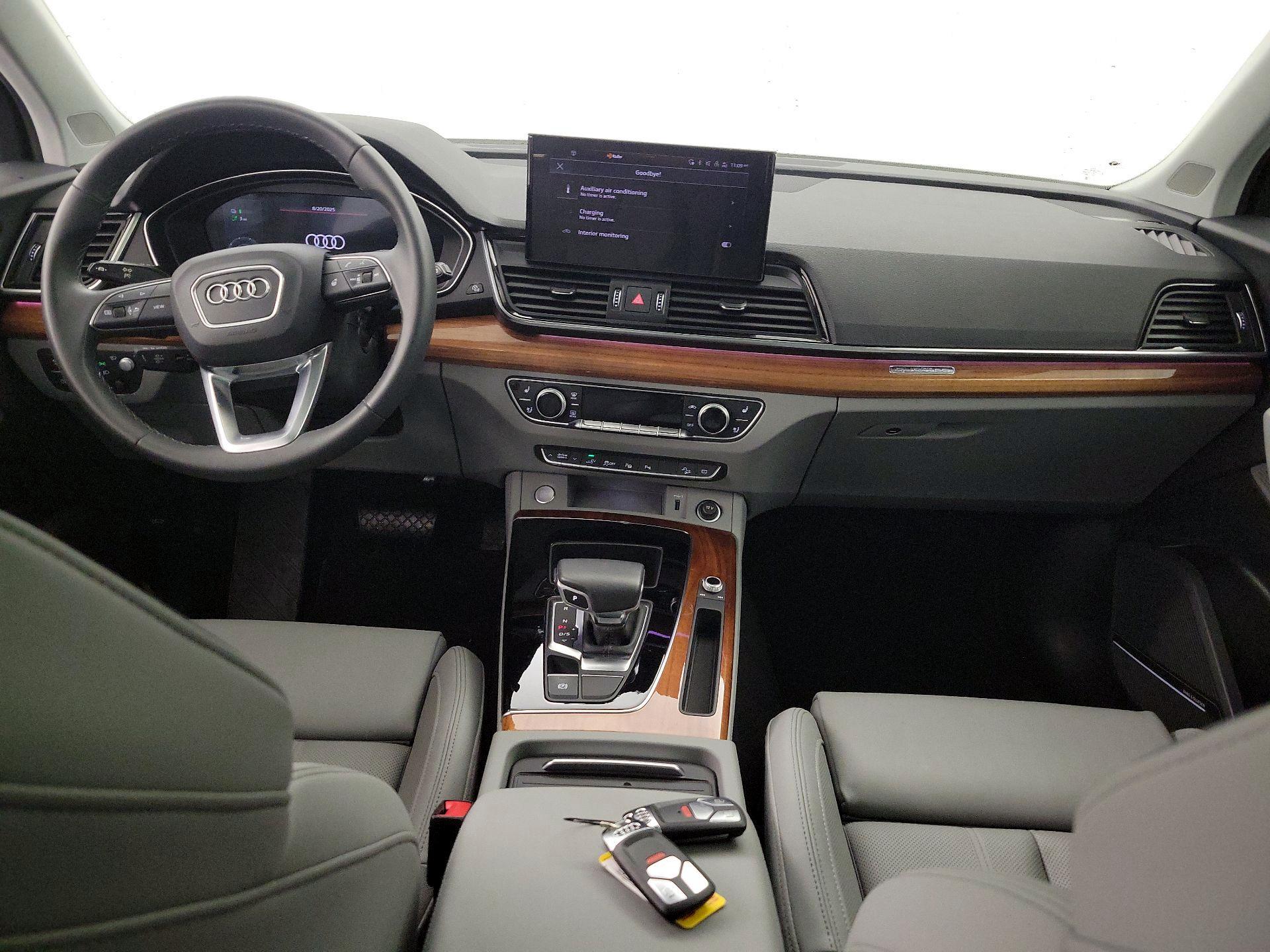Thumbnail: 2023 Audi Q5 - 9