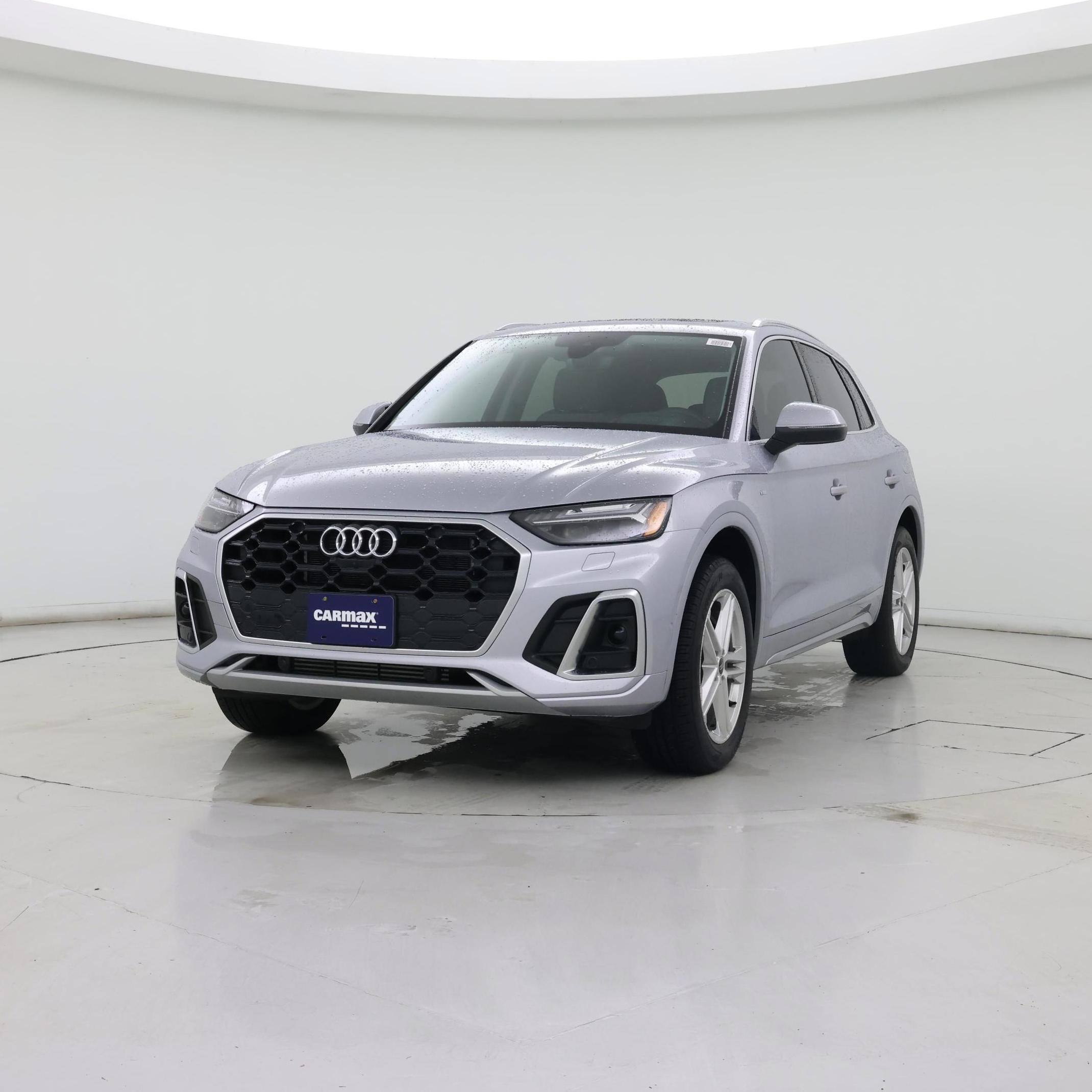 Thumbnail: 2023 Audi Q5 - 4