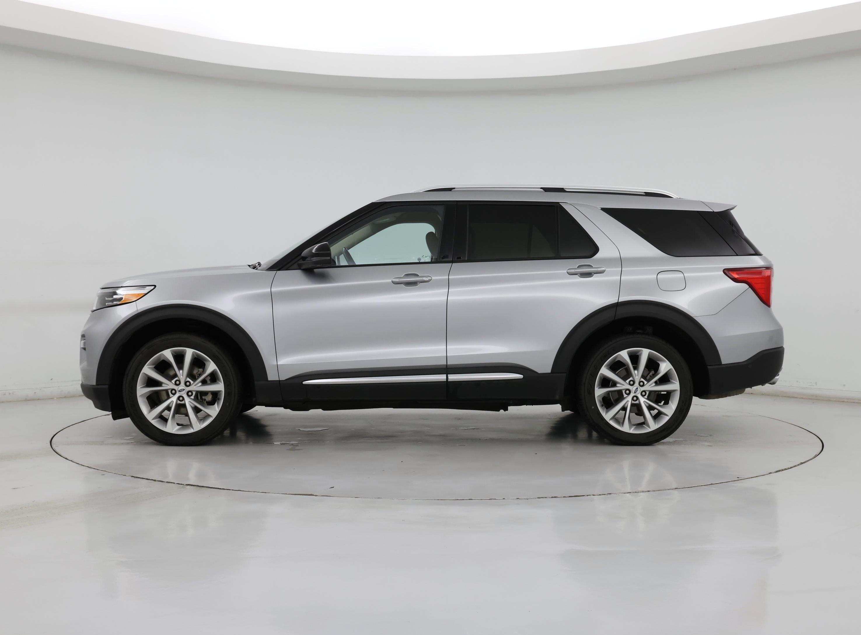 Thumbnail: 2021 Ford Explorer - 3