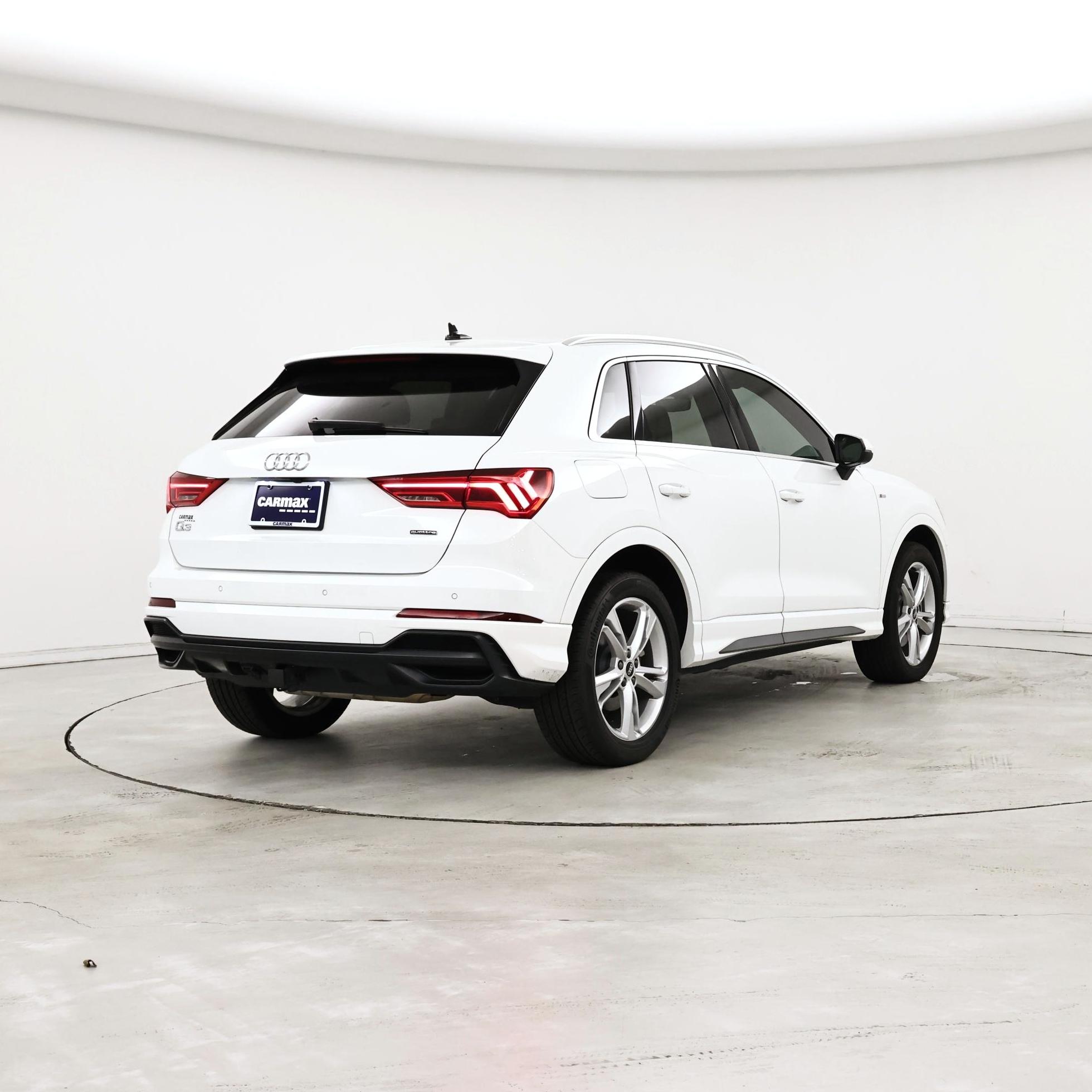 Thumbnail: 2022 Audi Q3 - 8