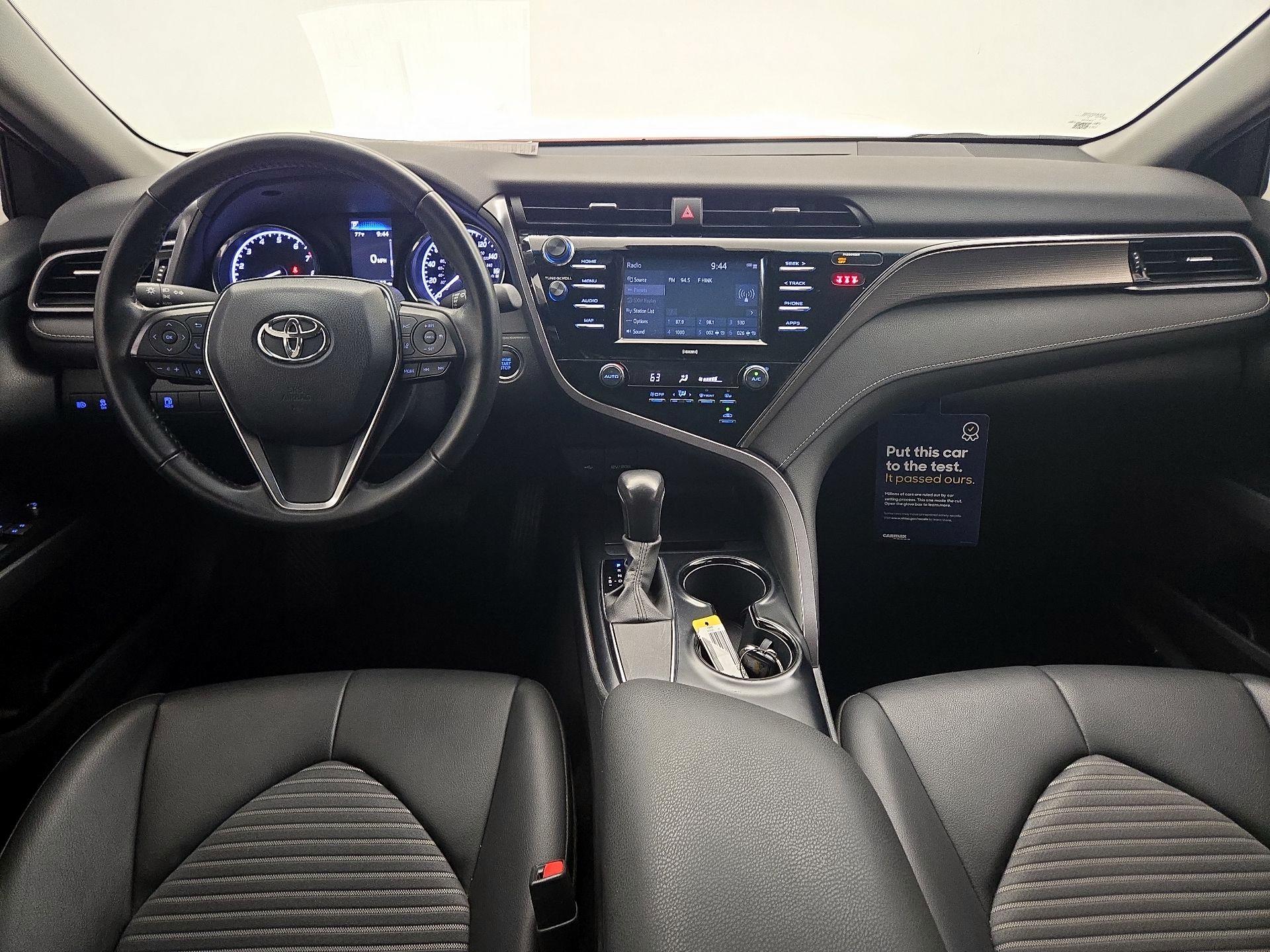 Thumbnail: 2020 Toyota Camry - 9
