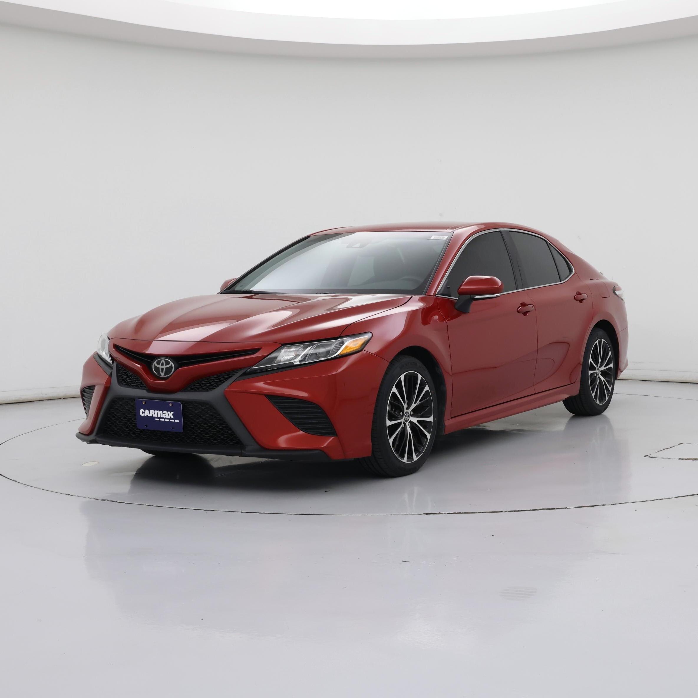 Thumbnail: 2020 Toyota Camry - 4