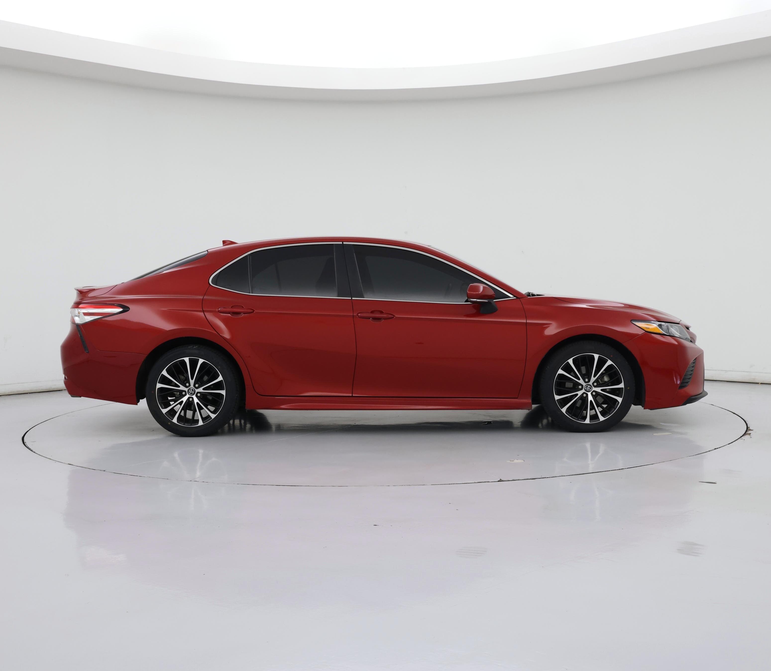 Thumbnail: 2020 Toyota Camry - 7