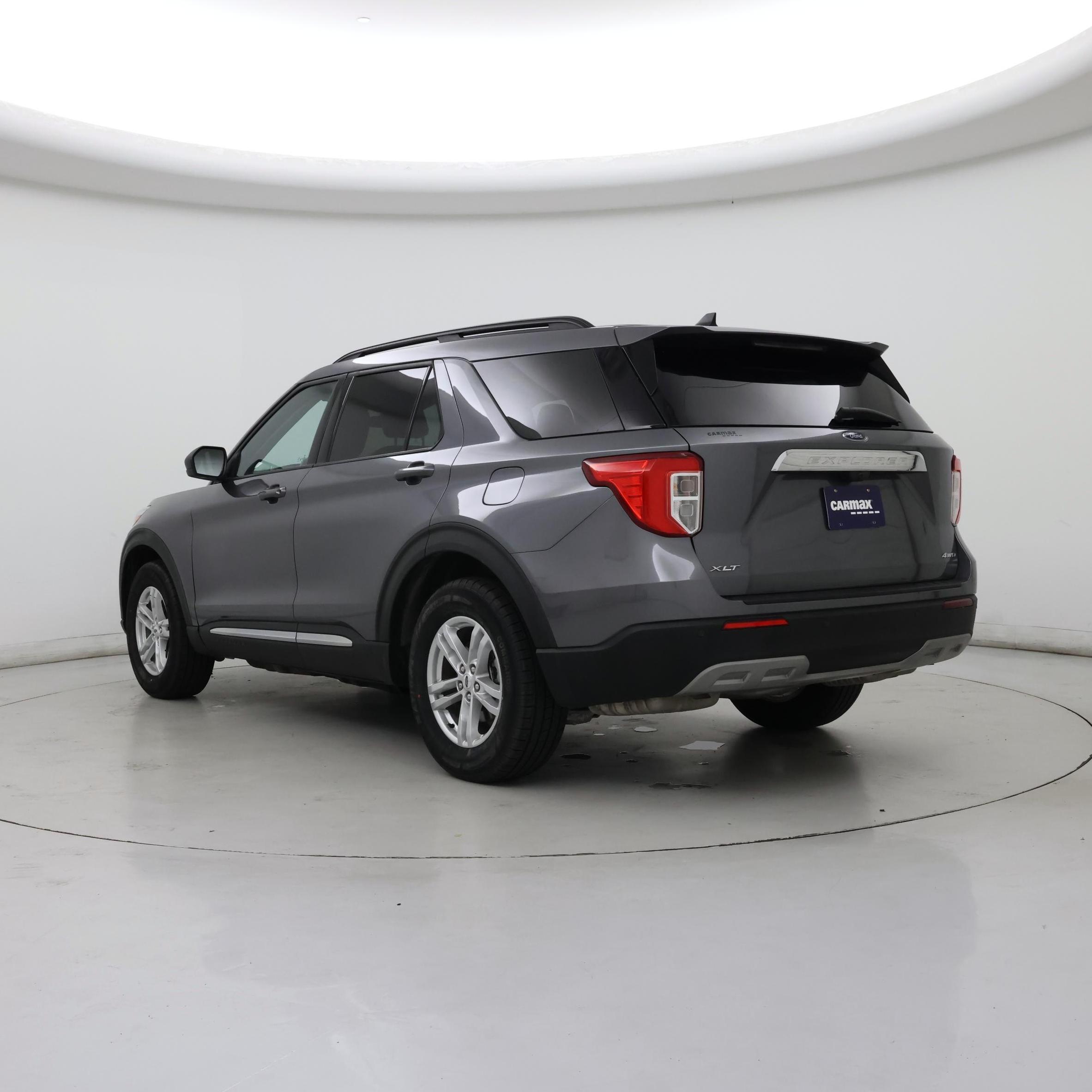 Thumbnail: 2022 Ford Explorer - 2