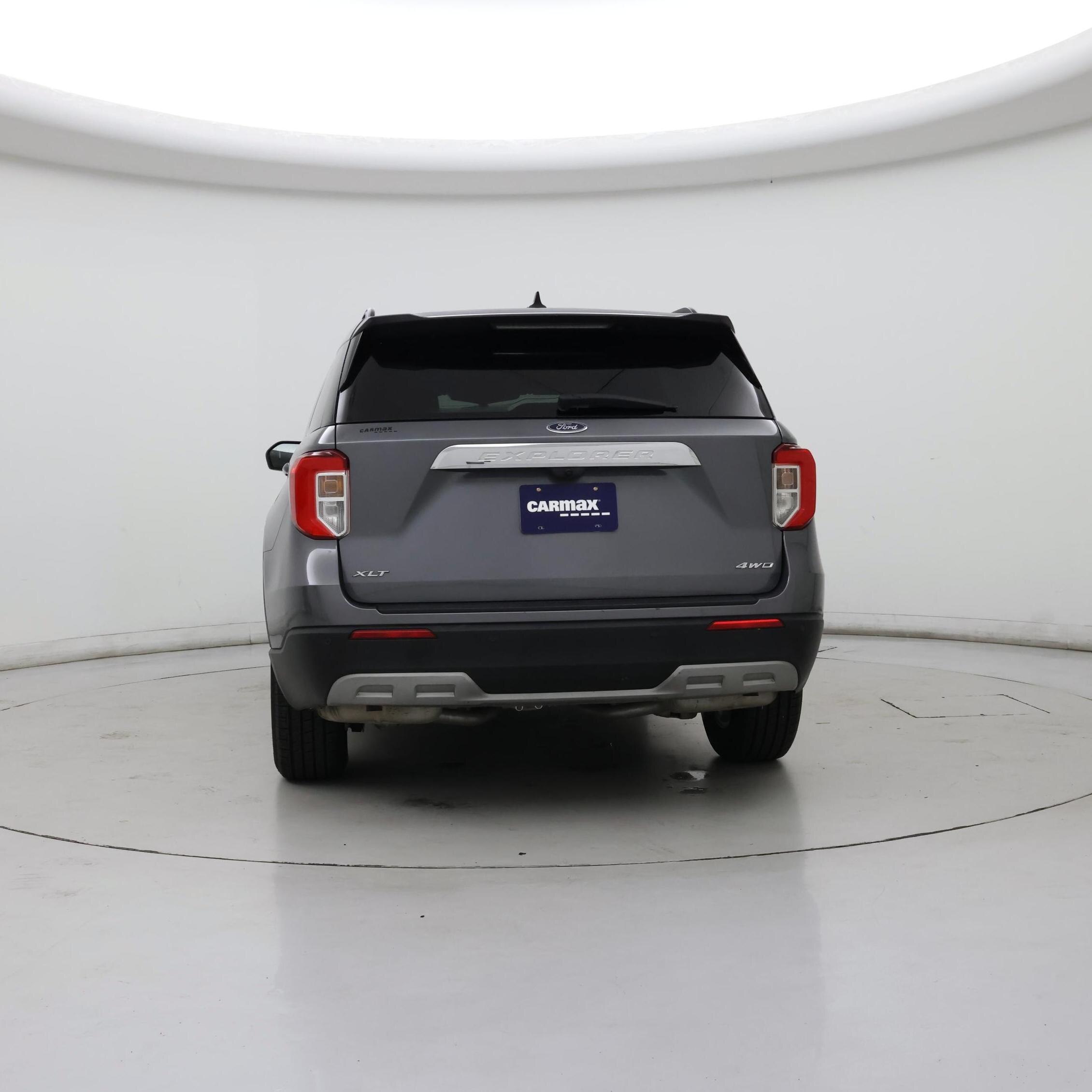 Thumbnail: 2022 Ford Explorer - 6