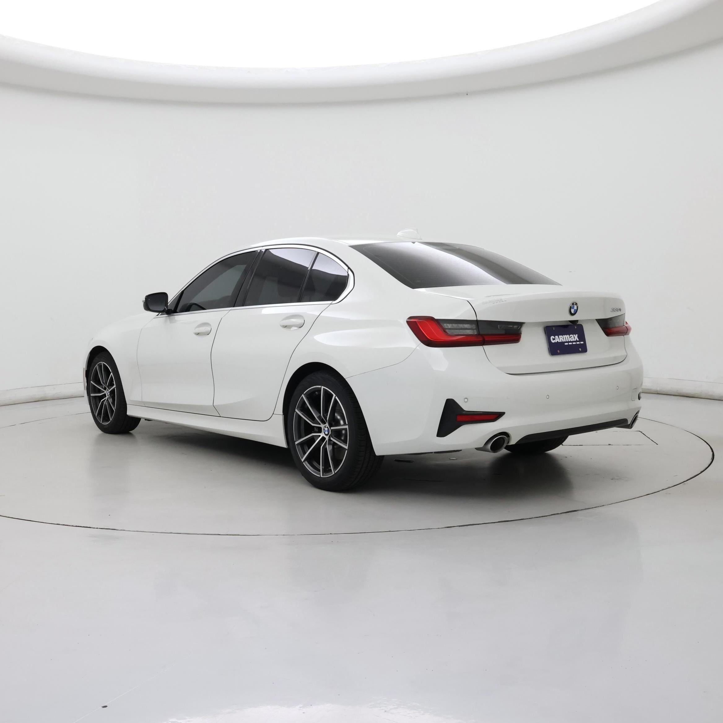 Thumbnail: 2020 BMW 3 Series - 2