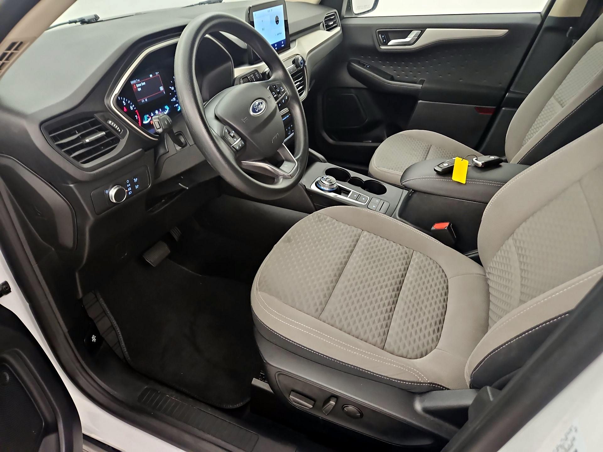 Thumbnail: 2020 Ford Escape - 11