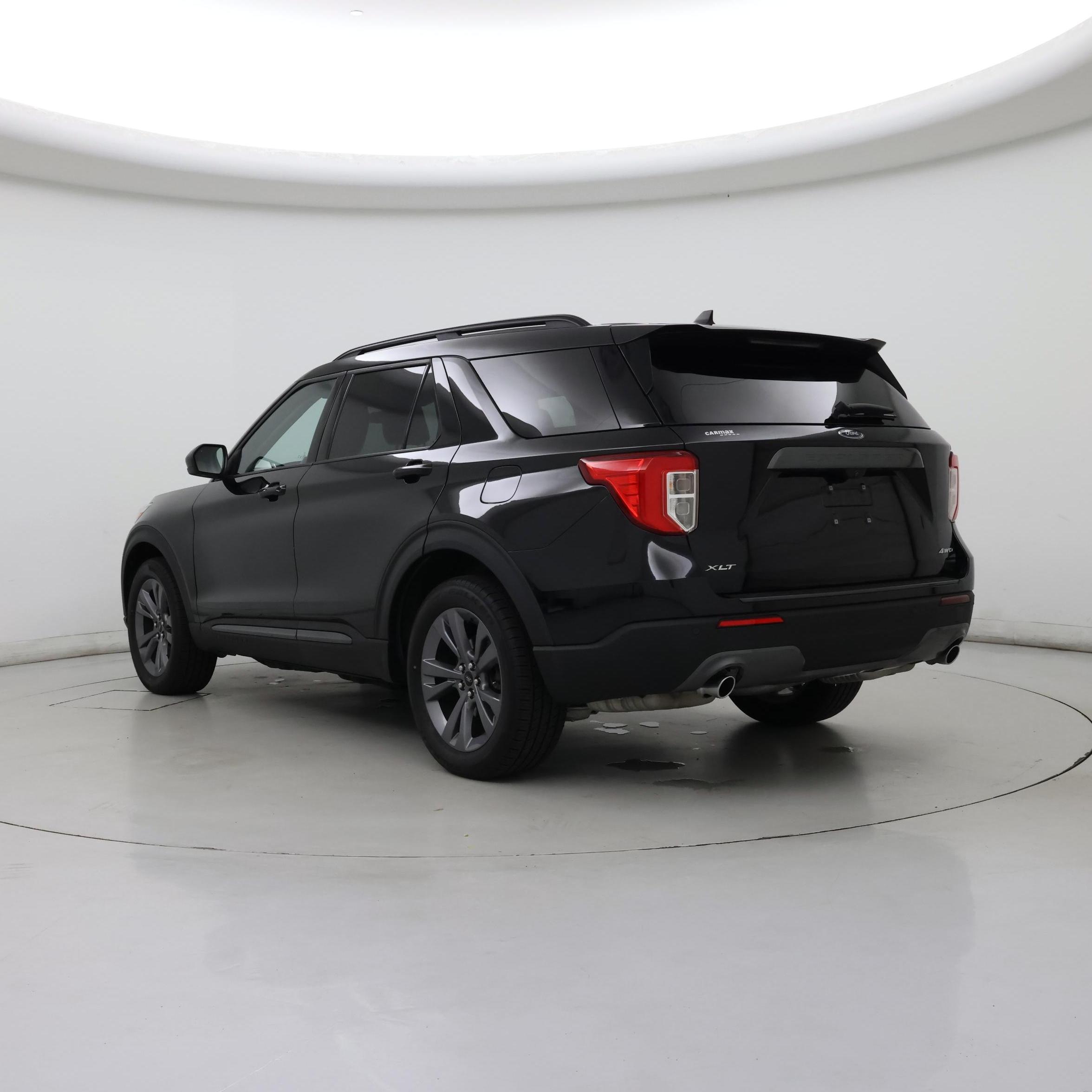 Thumbnail: 2022 Ford Explorer - 2
