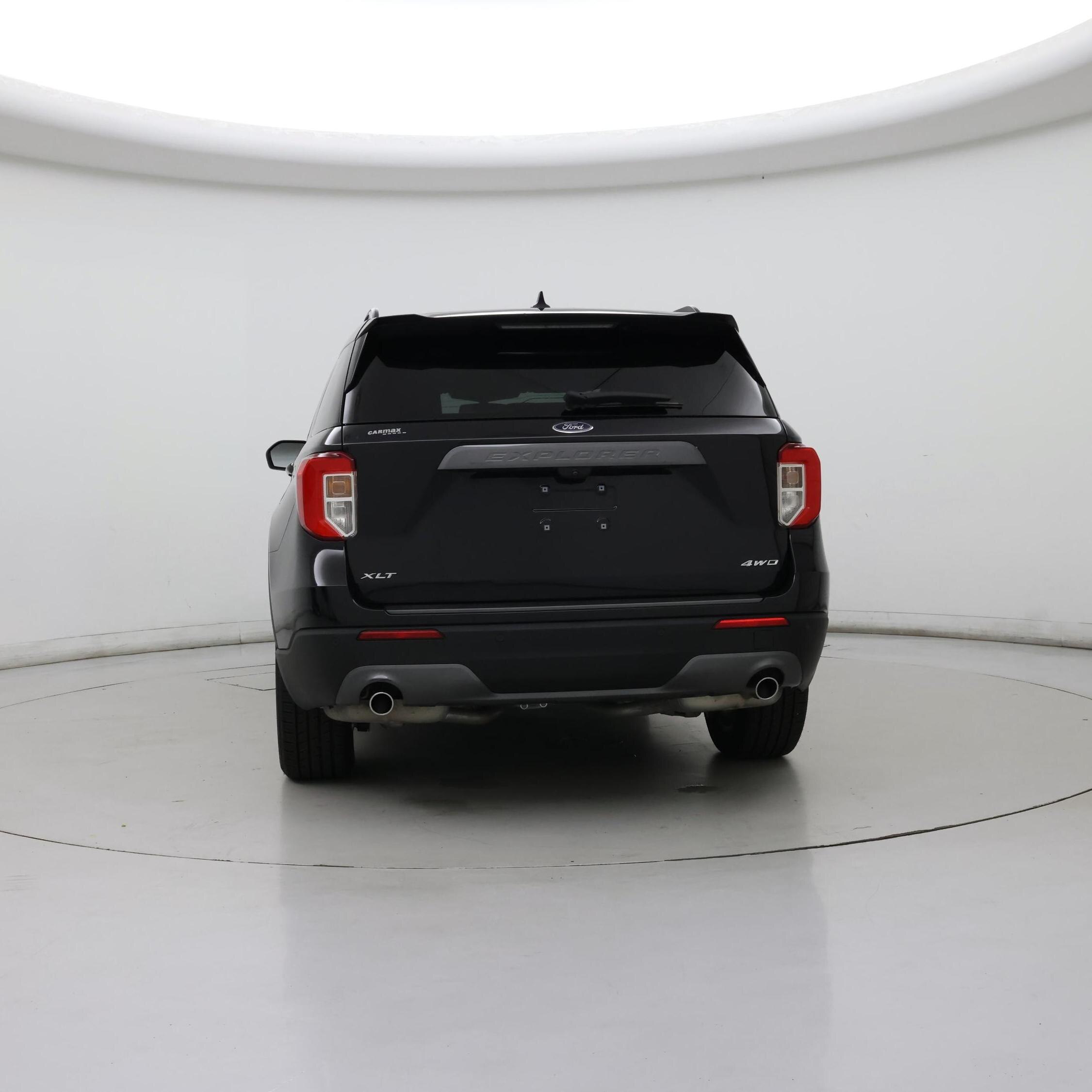 Thumbnail: 2022 Ford Explorer - 6