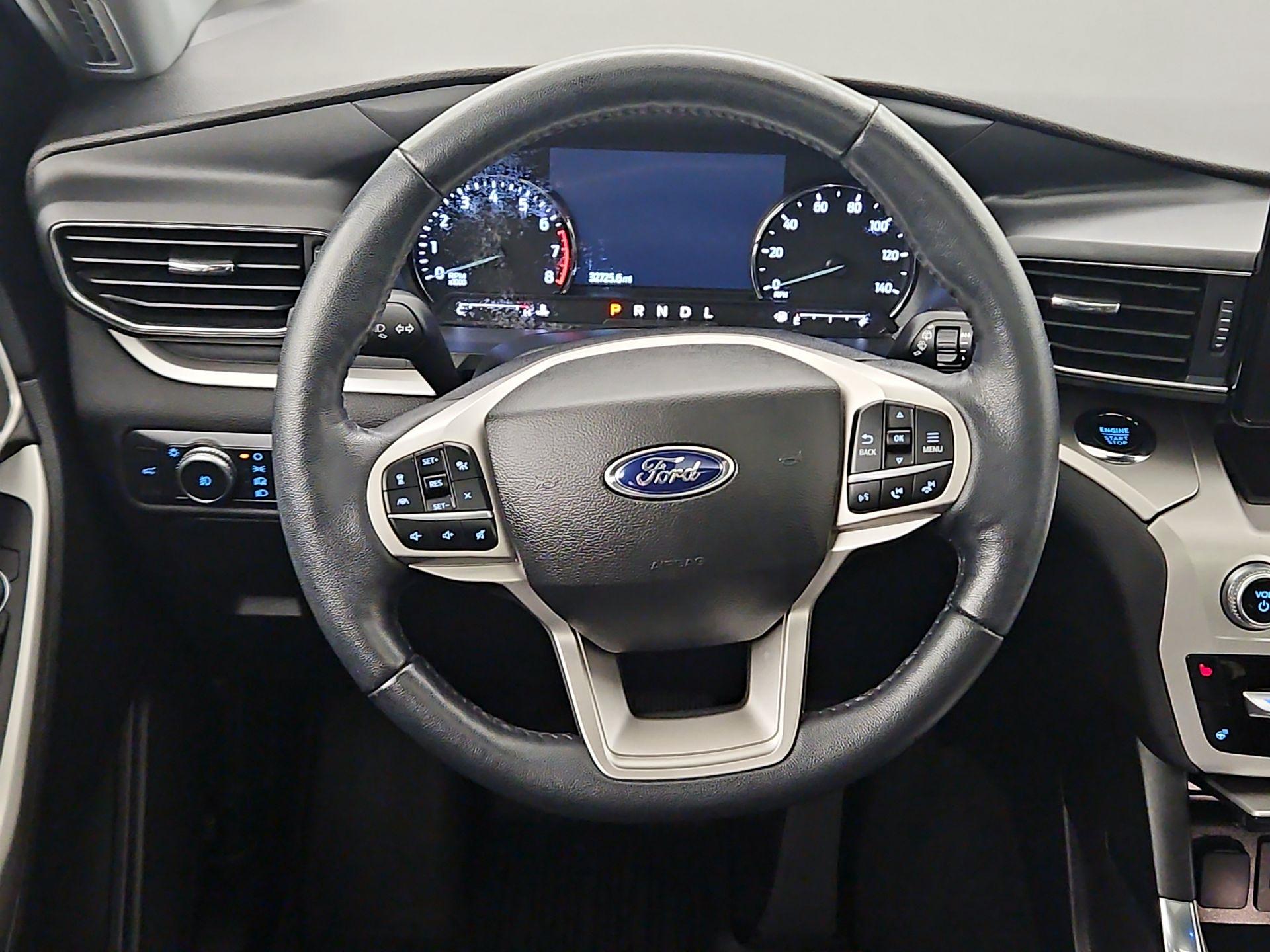 Thumbnail: 2022 Ford Explorer - 10