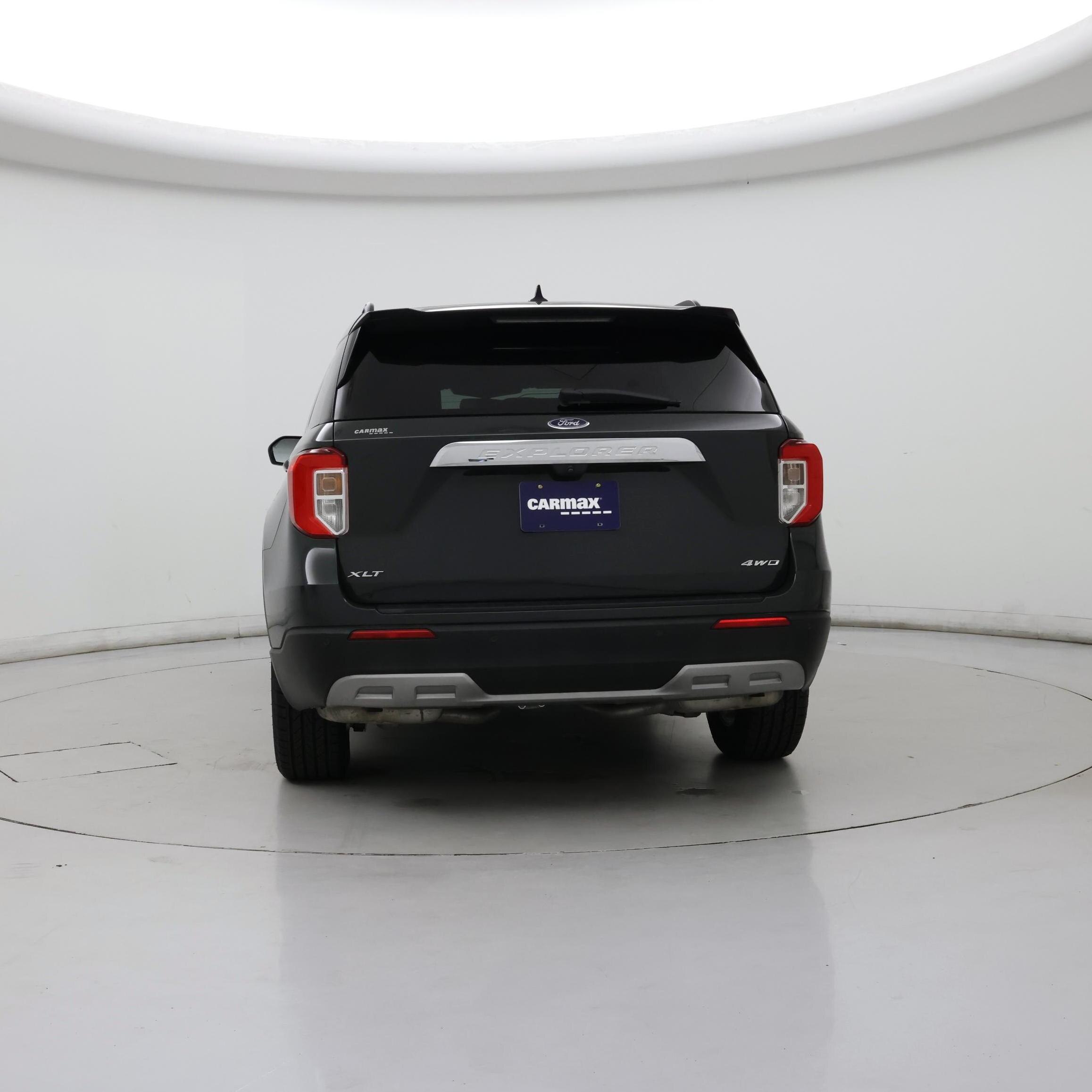 Thumbnail: 2022 Ford Explorer - 6