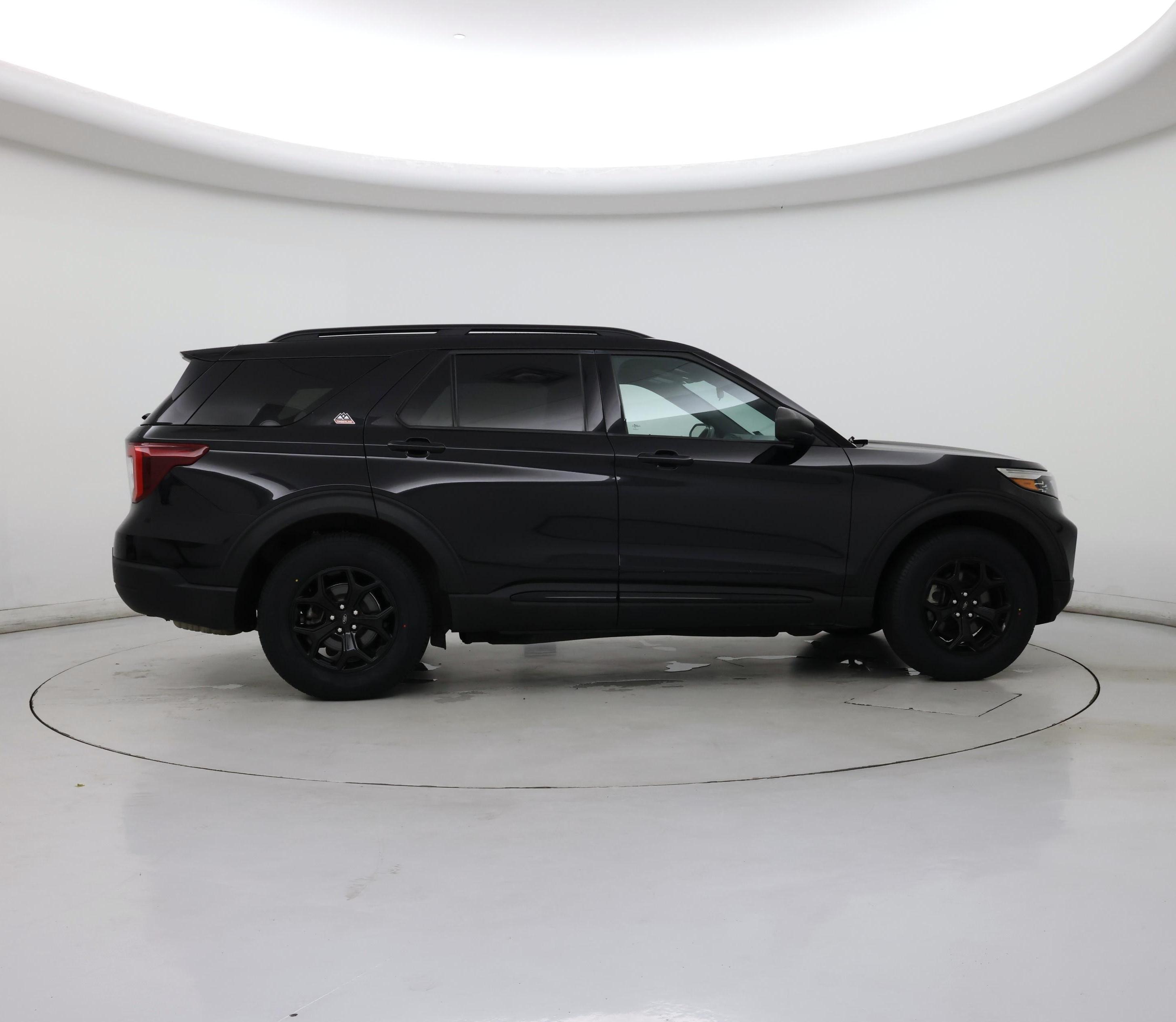 Thumbnail: 2022 Ford Explorer - 7