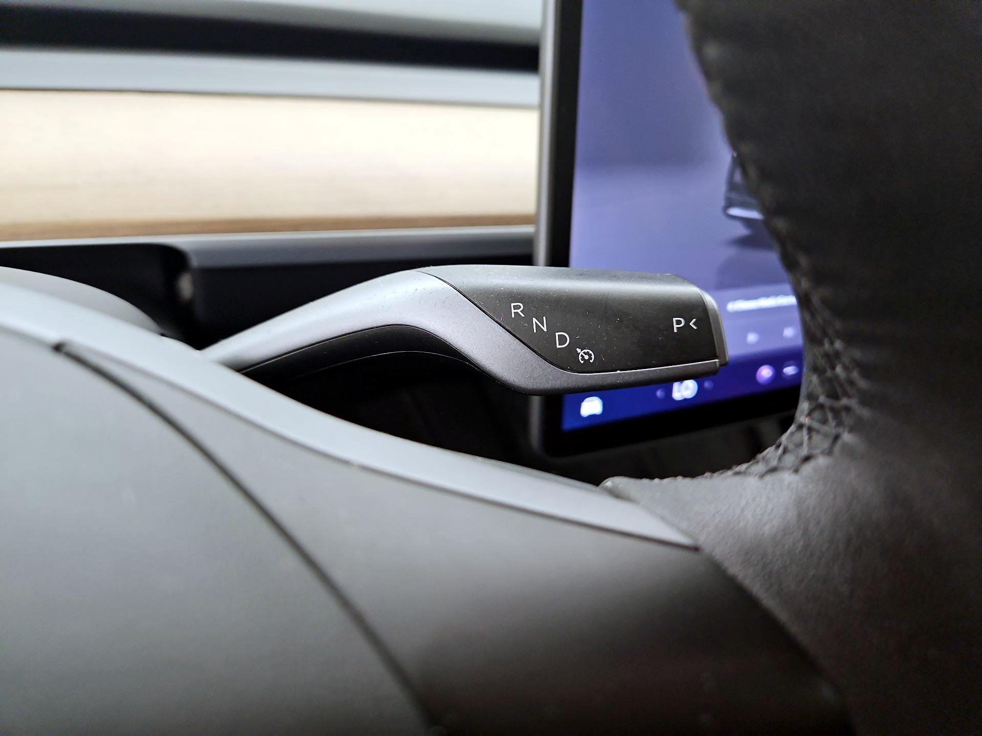 Thumbnail: 2023 Tesla Model Y - 17