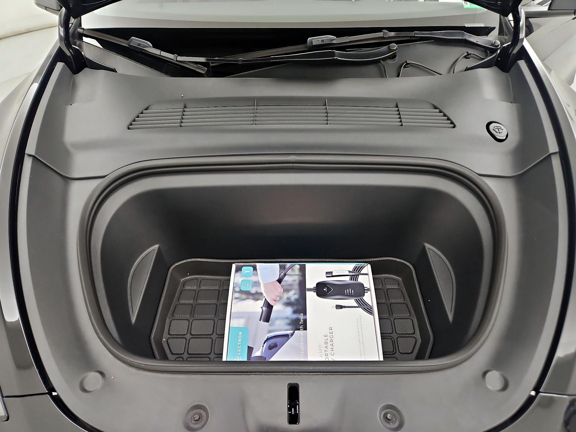 Thumbnail: 2023 Tesla Model Y - 20