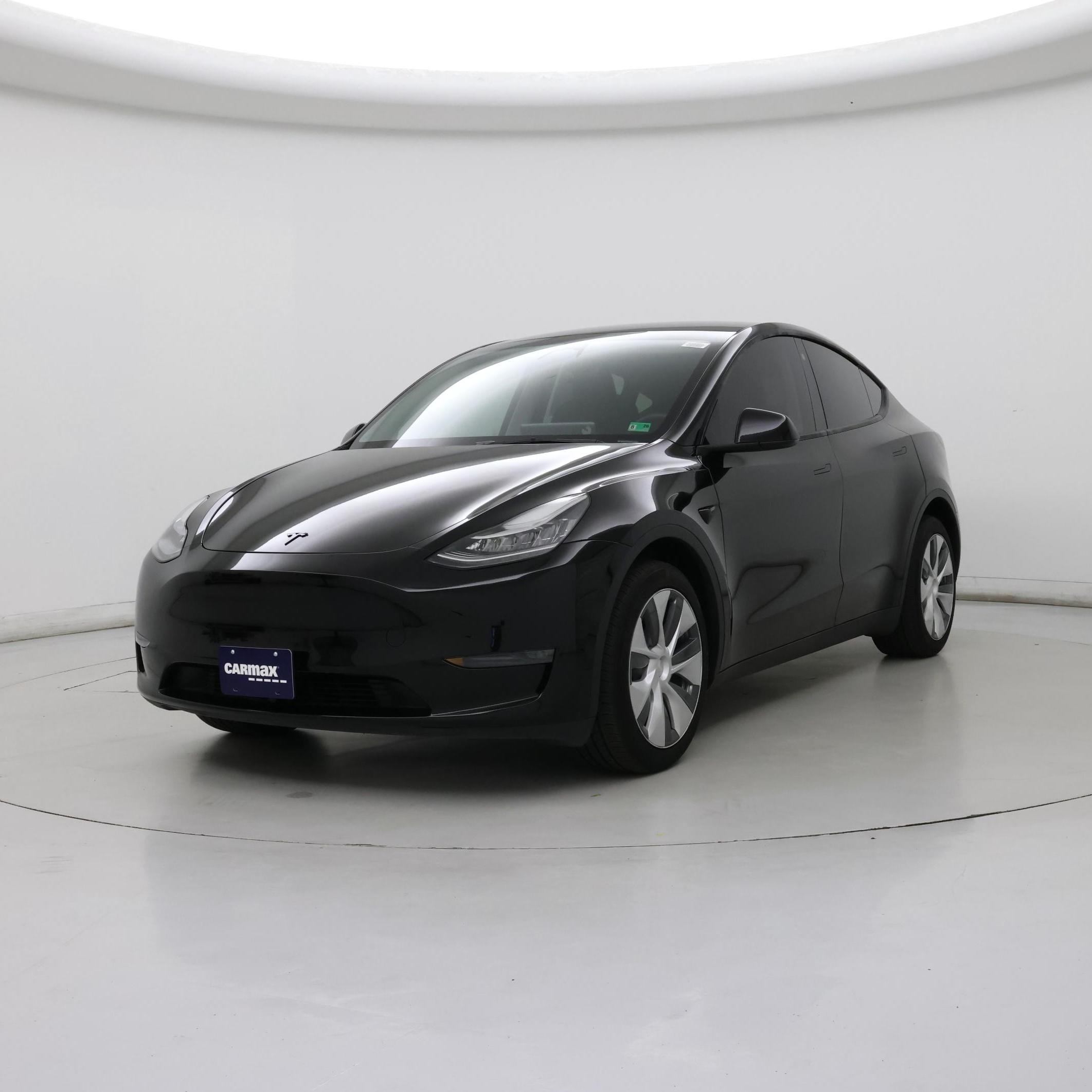 Thumbnail: 2023 Tesla Model Y - 4