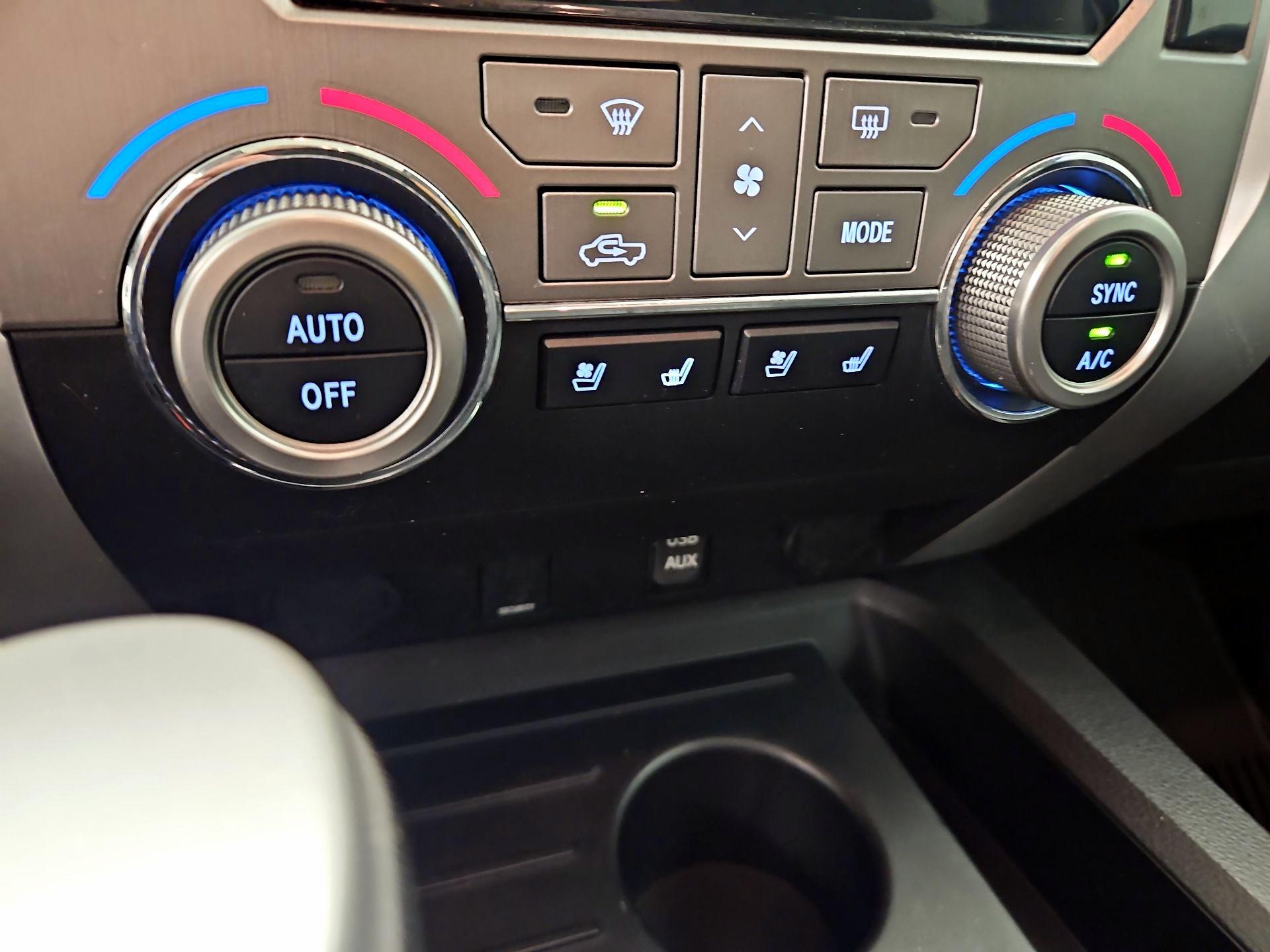 Thumbnail: 2016 Toyota Tundra - 17