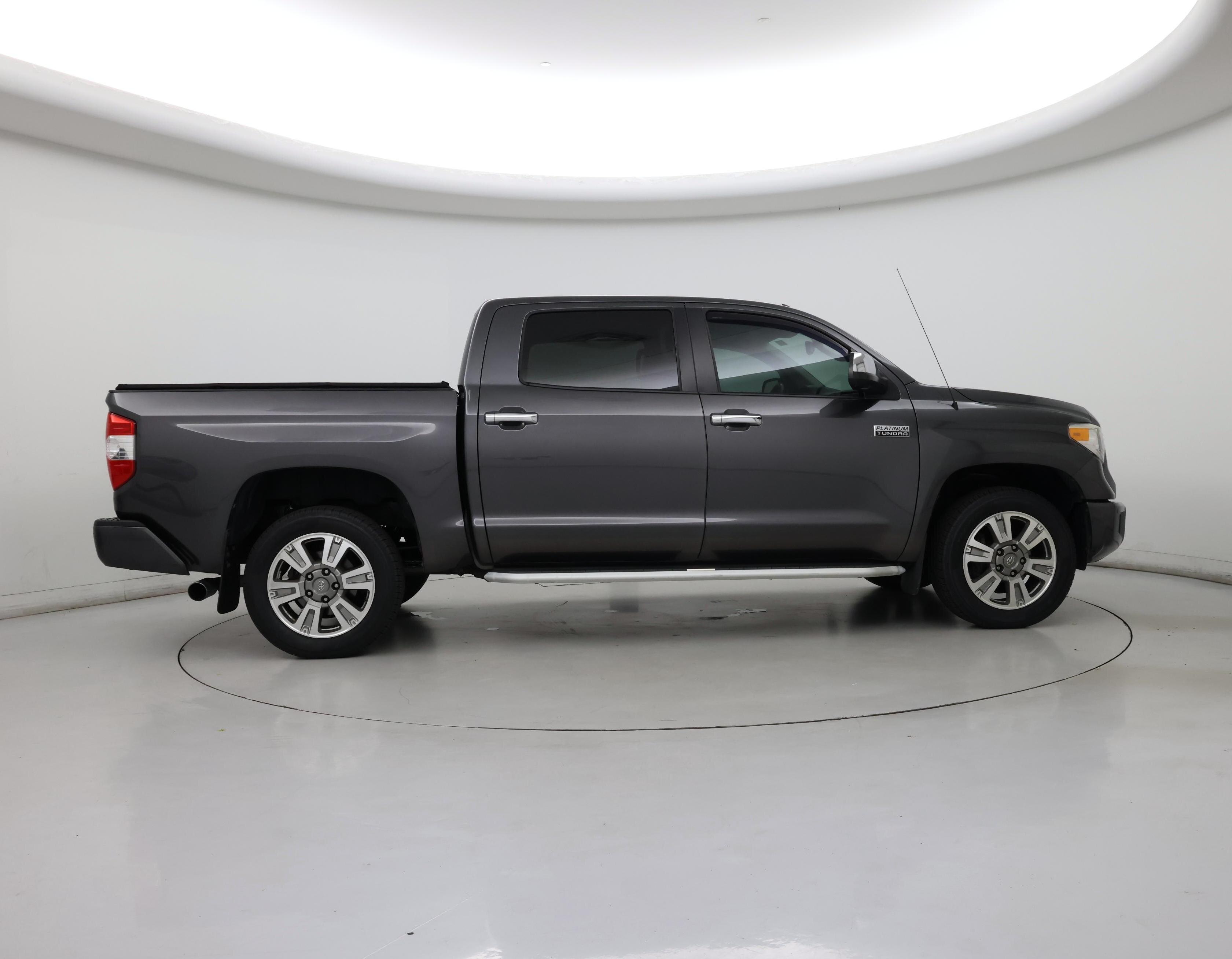 Thumbnail: 2016 Toyota Tundra - 7