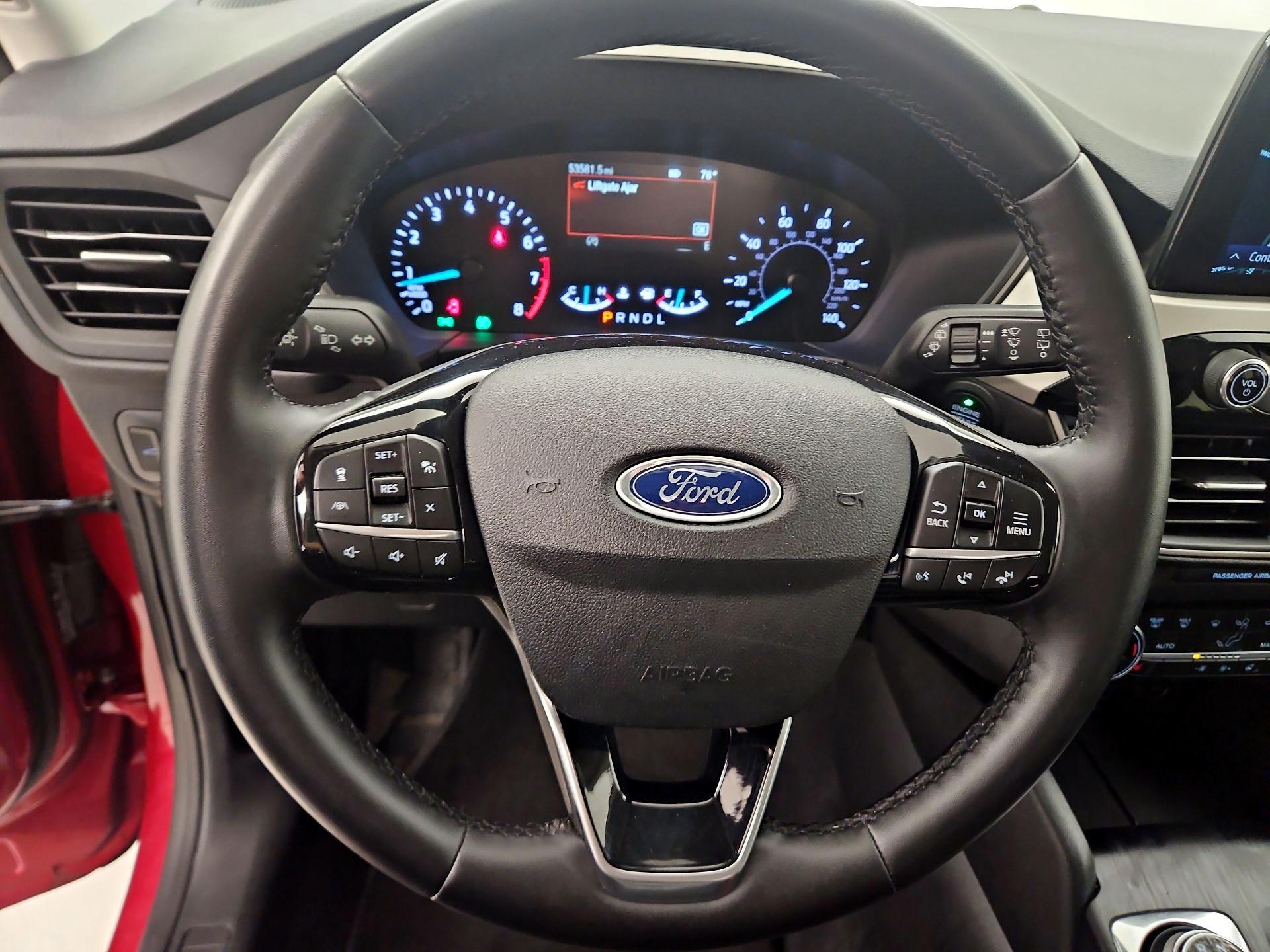 Thumbnail: 2021 Ford Escape - 10