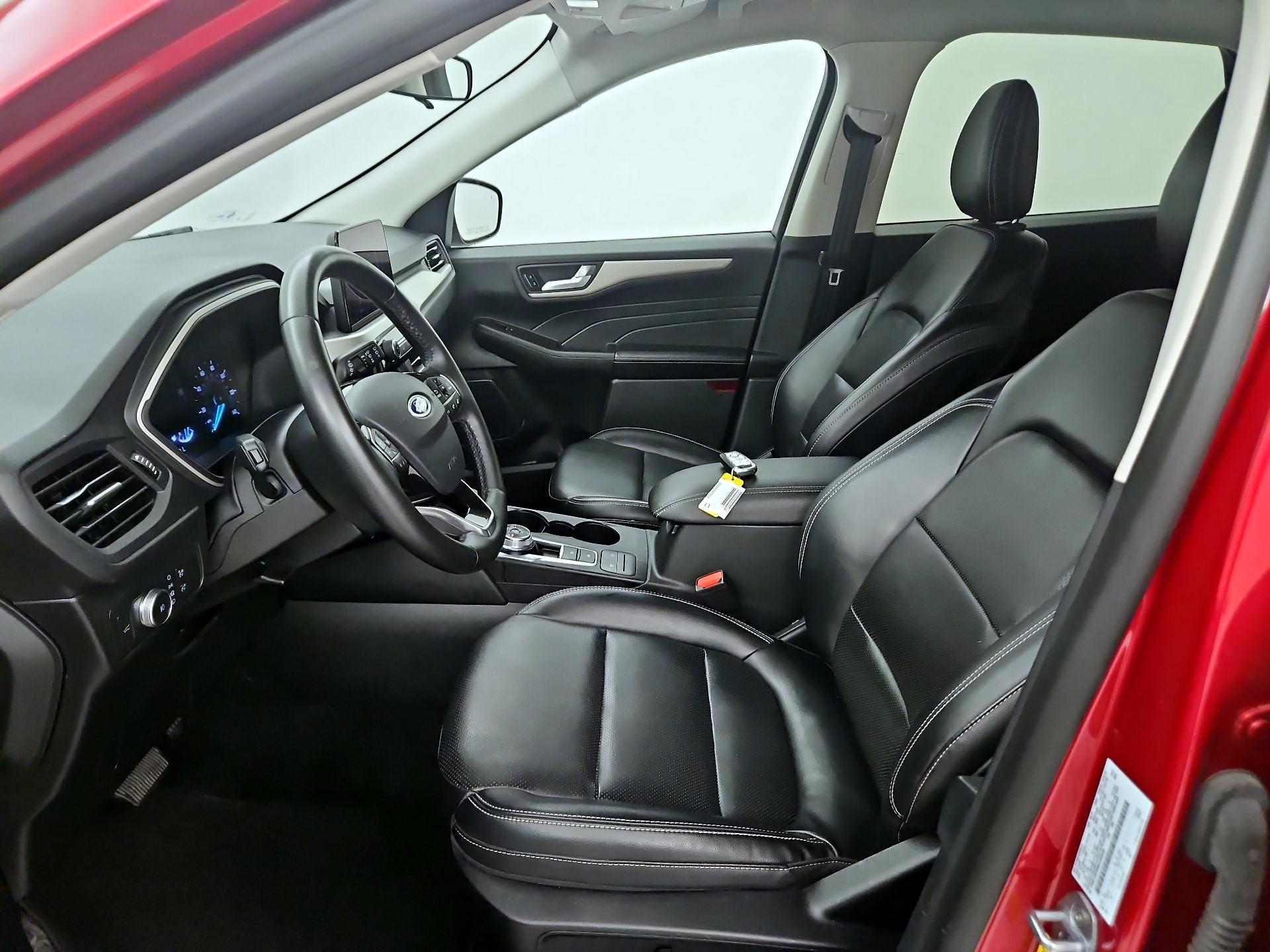 Thumbnail: 2021 Ford Escape - 11