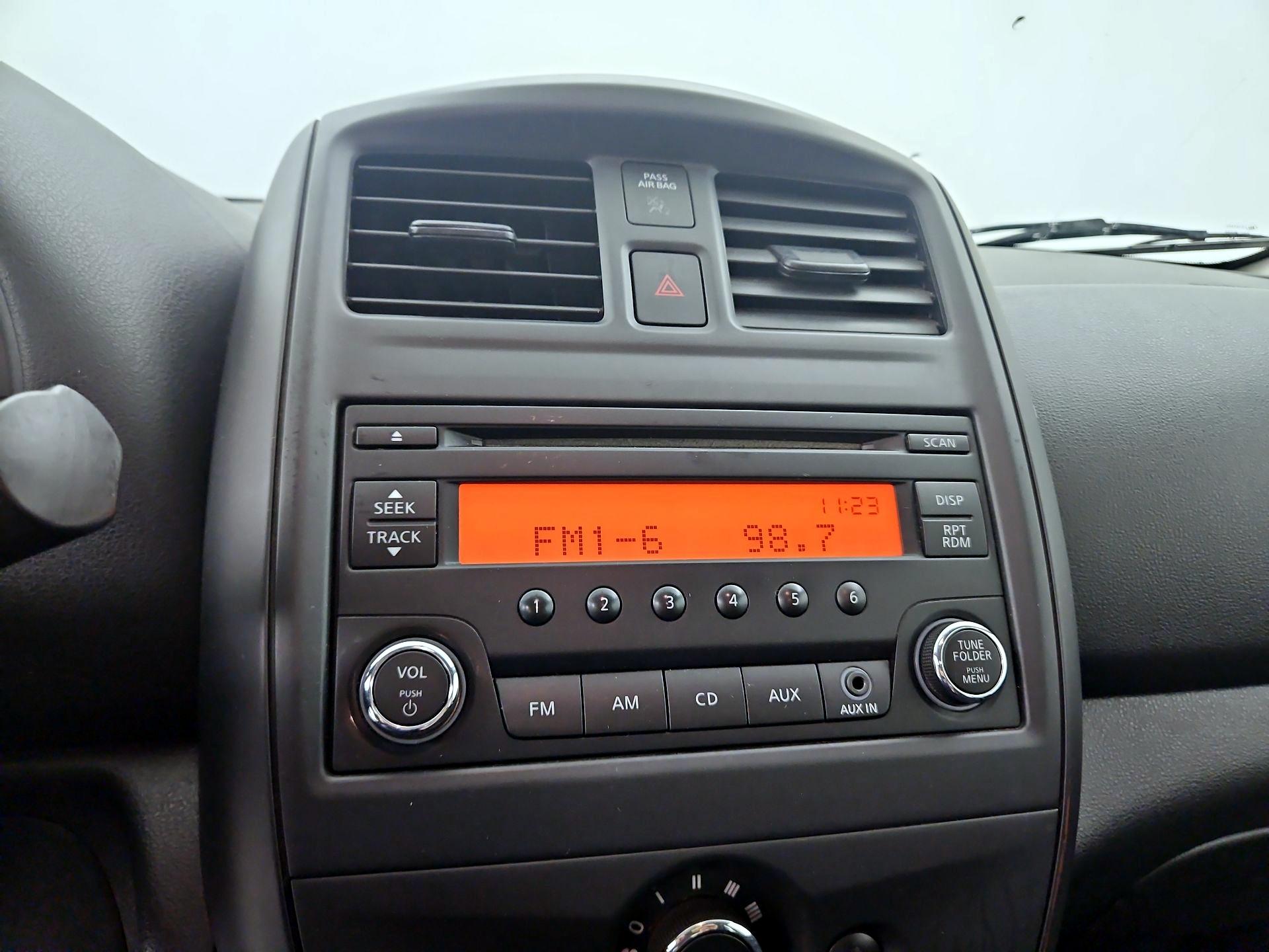 Thumbnail: 2018 Nissan Versa - 14