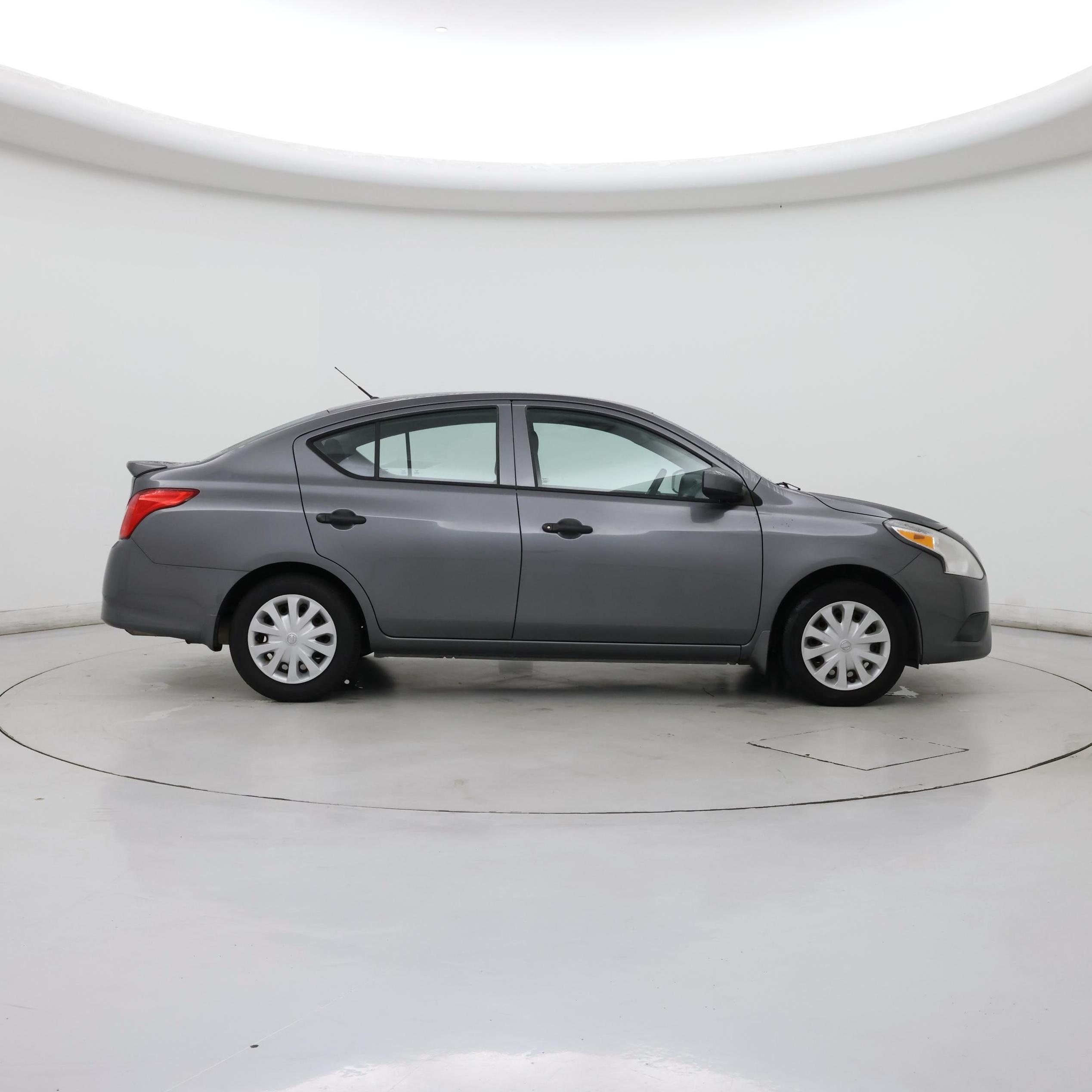 Thumbnail: 2018 Nissan Versa - 7