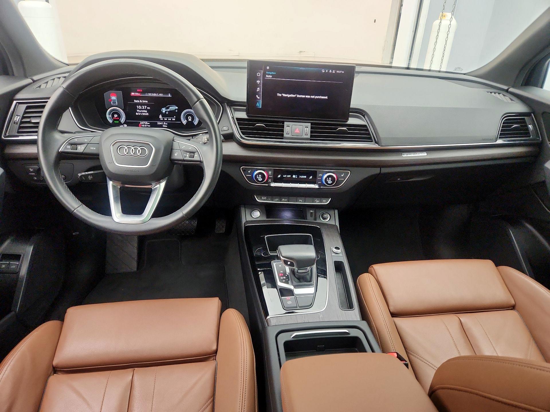 Thumbnail: 2022 Audi Q5 - 9