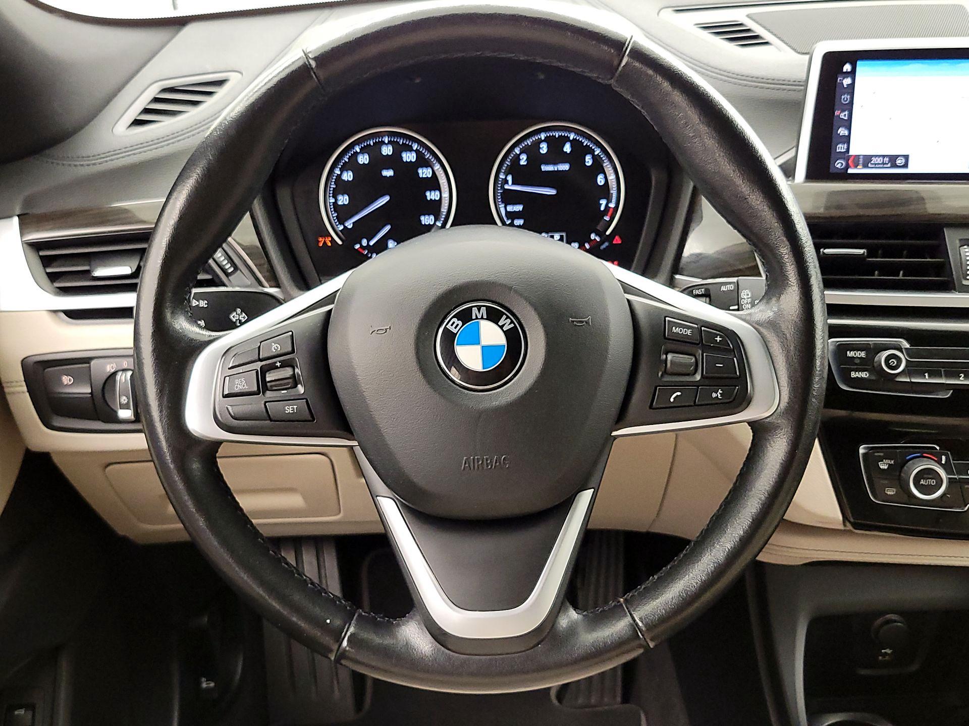 Thumbnail: 2021 BMW X2 - 10