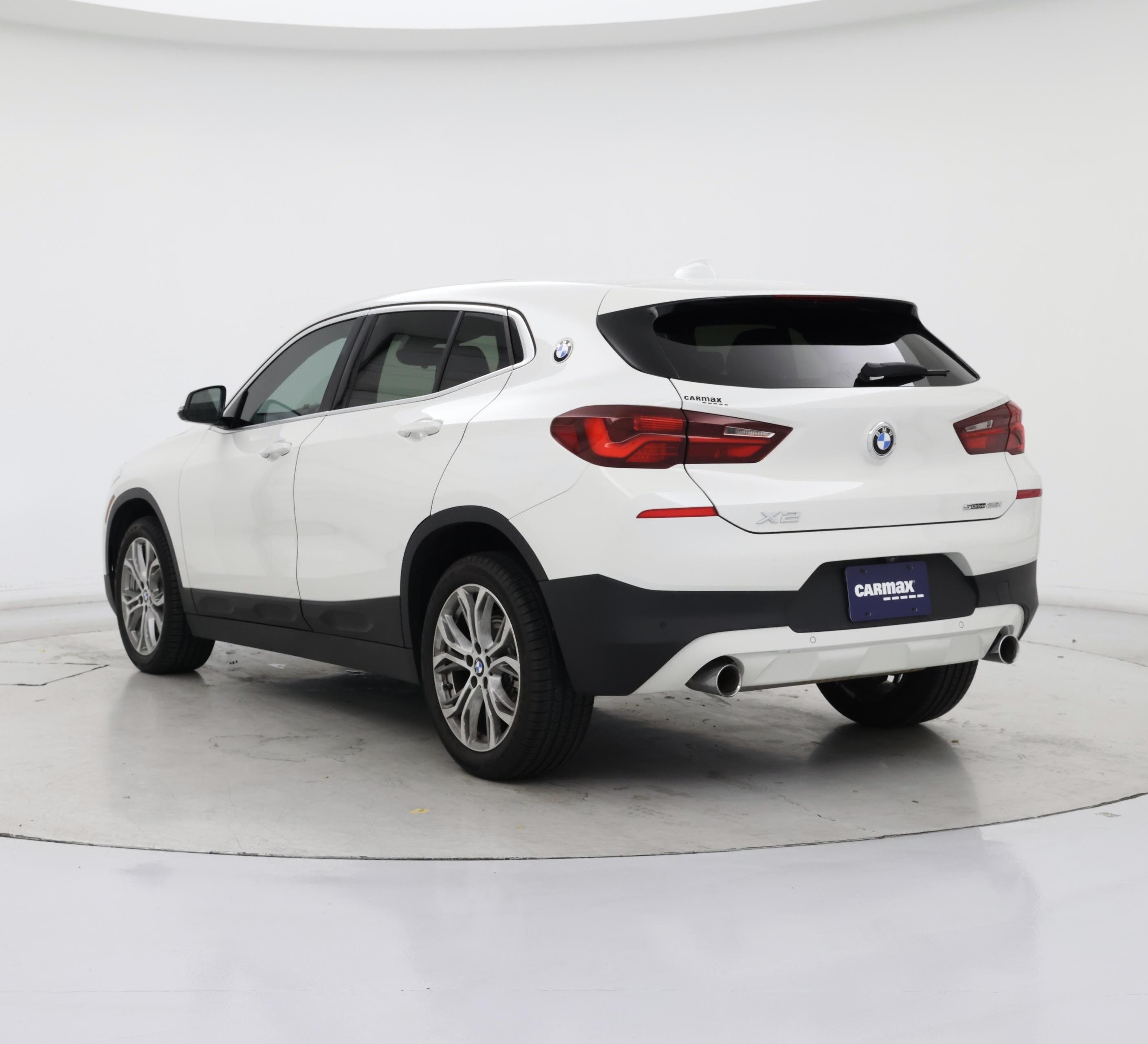 Thumbnail: 2021 BMW X2 - 2