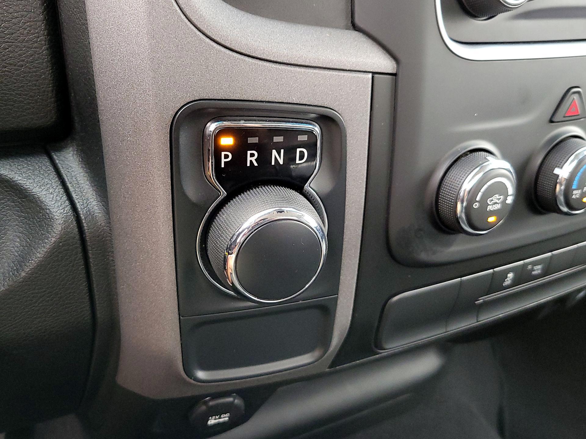 Thumbnail: 2021 RAM 1500 Classic - 17