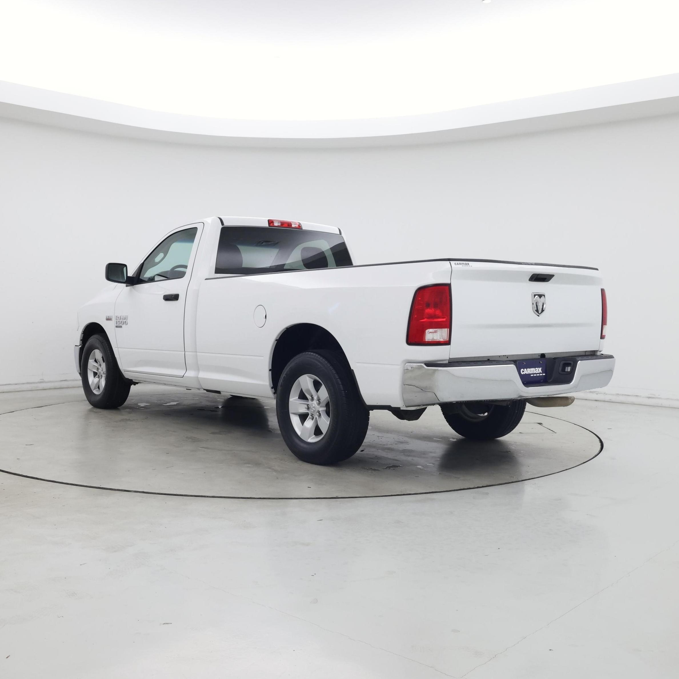 Thumbnail: 2021 RAM 1500 Classic - 2