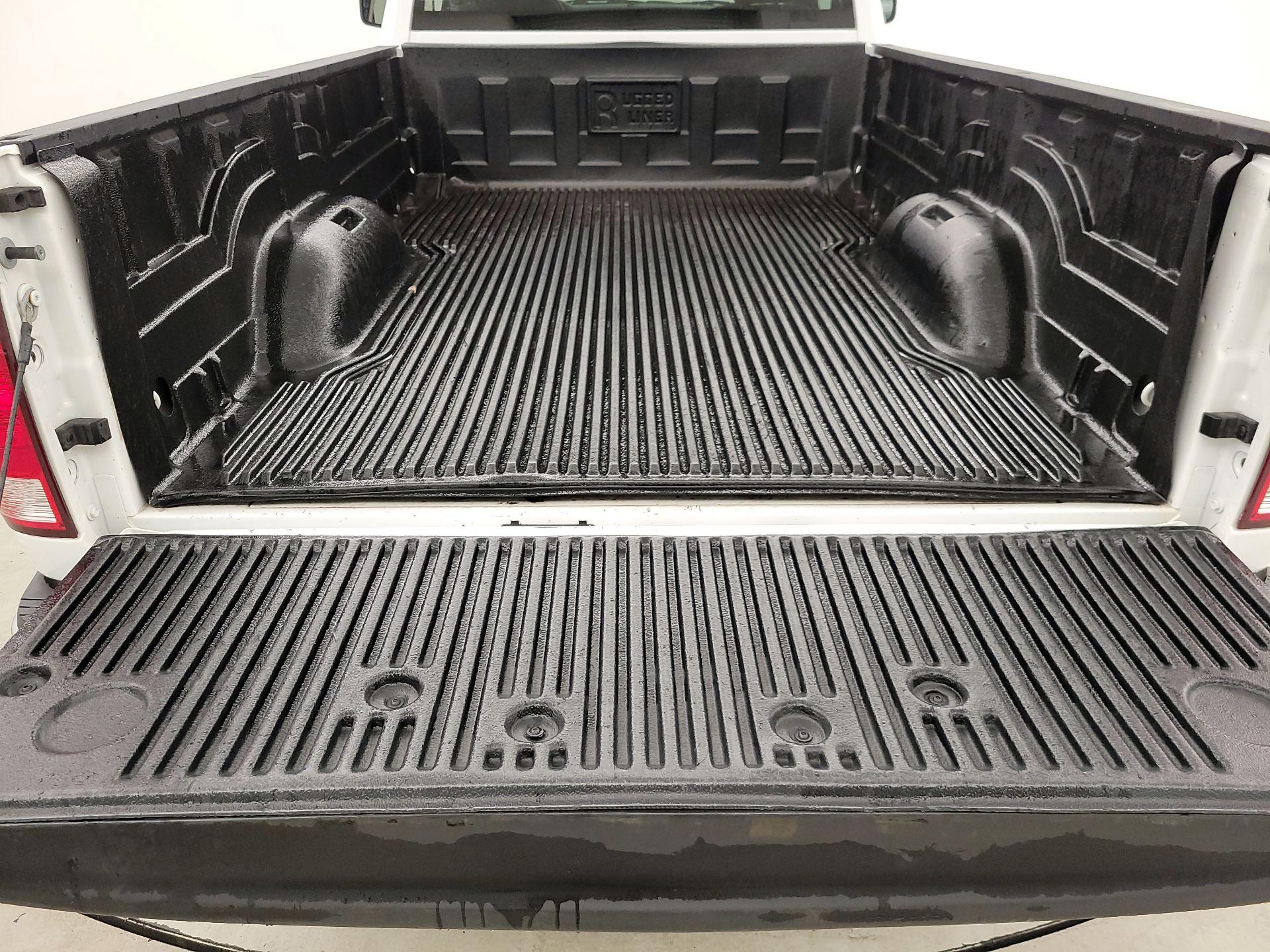 Thumbnail: 2021 RAM 1500 Classic - 19