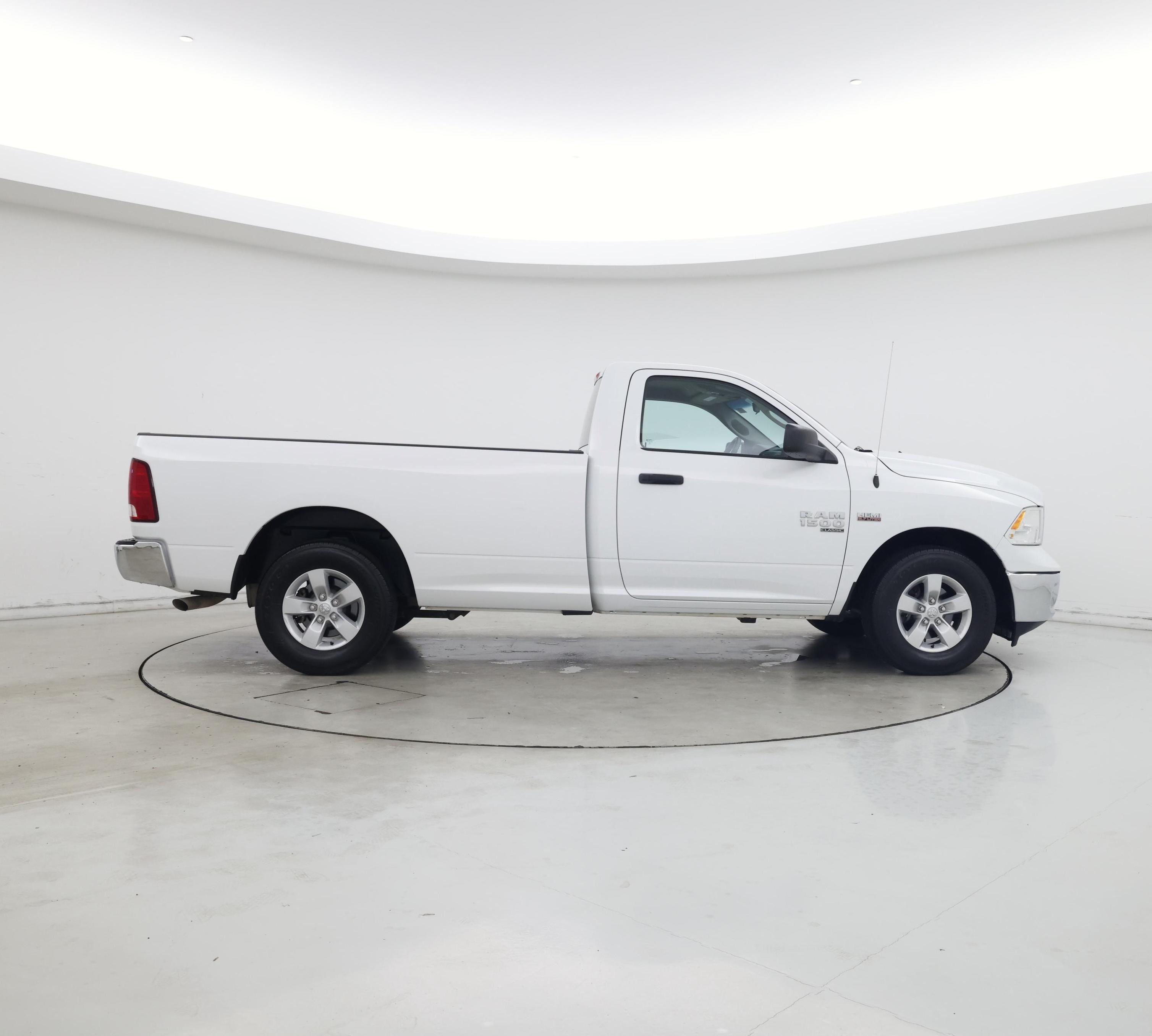 Thumbnail: 2021 RAM 1500 Classic - 7