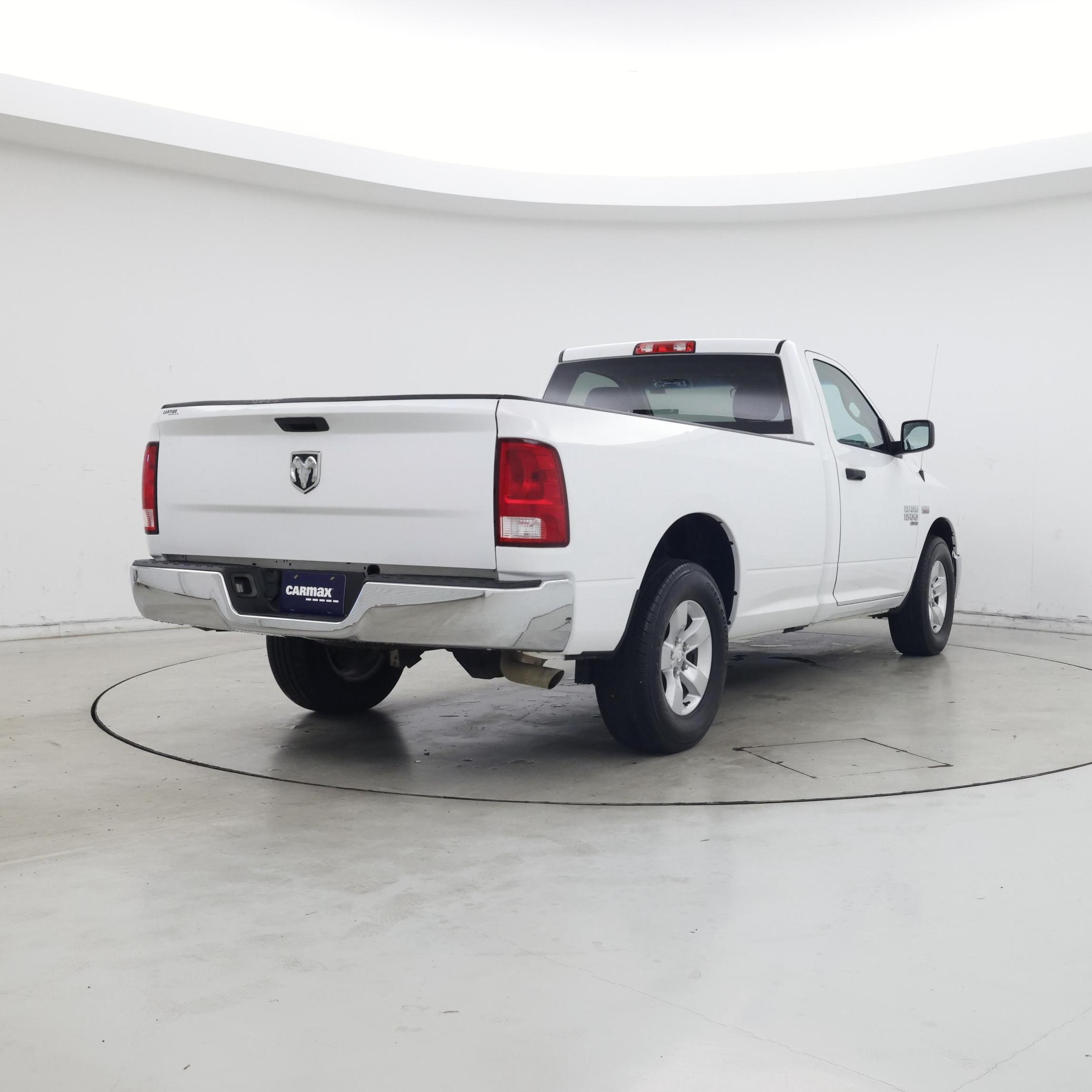Thumbnail: 2021 RAM 1500 Classic - 8