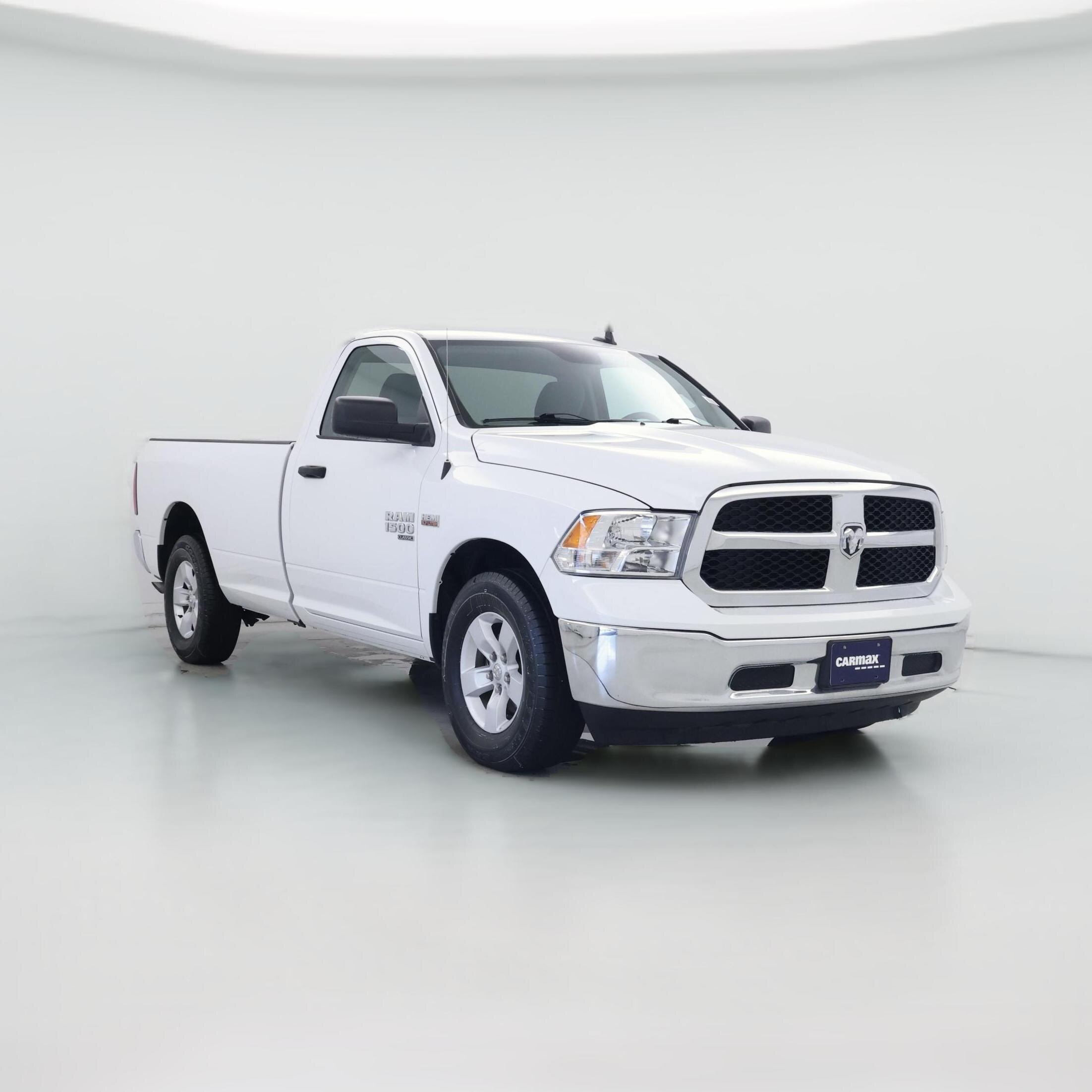 Thumbnail: 2022 RAM 1500 Classic - 1