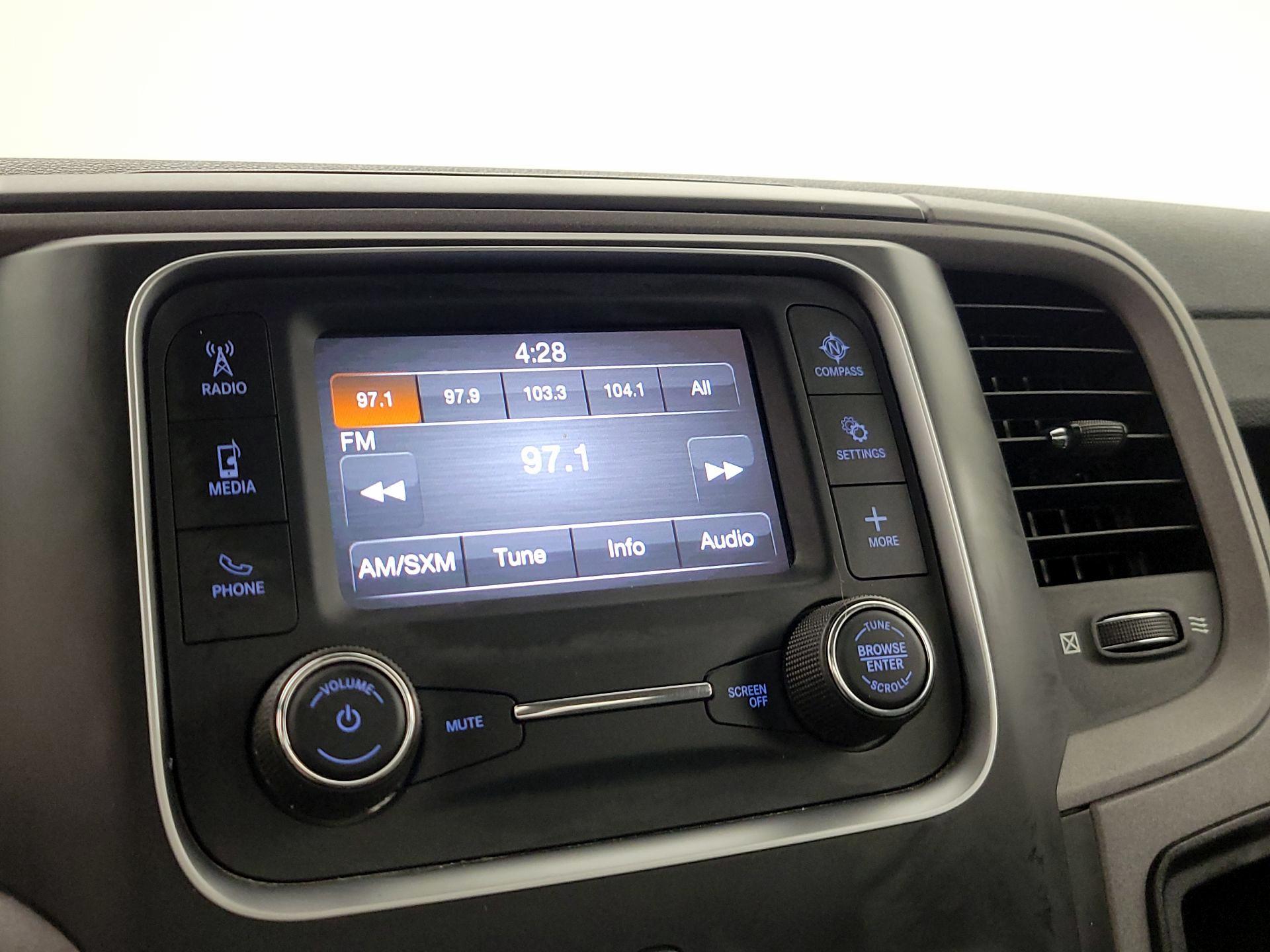 Thumbnail: 2022 RAM 1500 Classic - 15