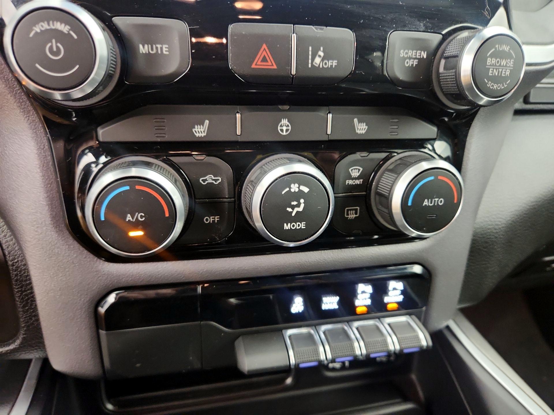 Thumbnail: 2022 RAM 1500 - 17