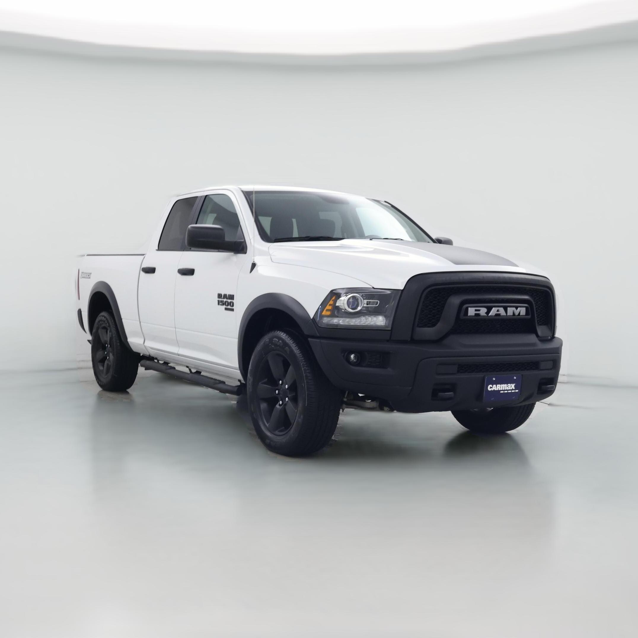 Thumbnail: 2020 RAM 1500 Classic - 1