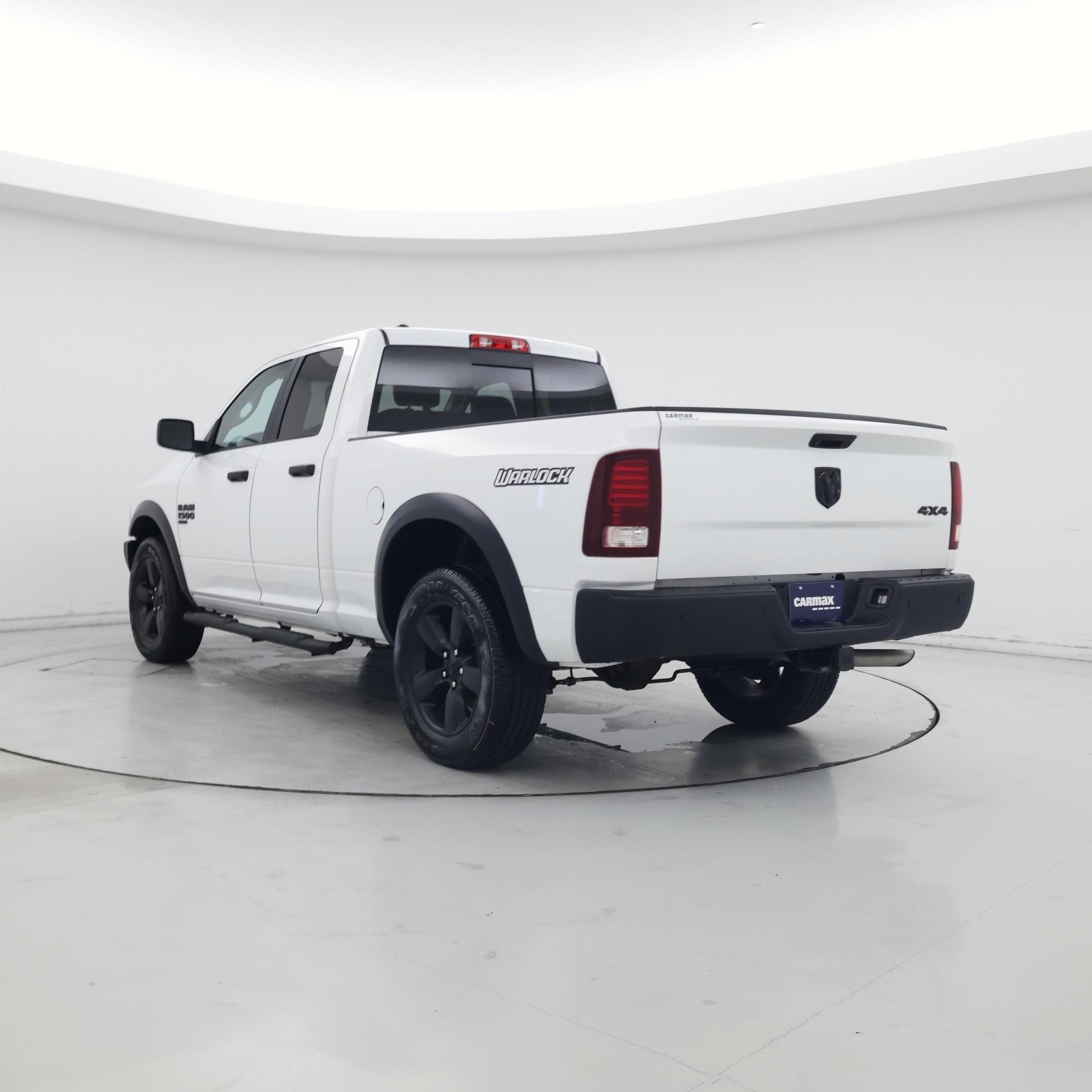 Thumbnail: 2020 RAM 1500 Classic - 2