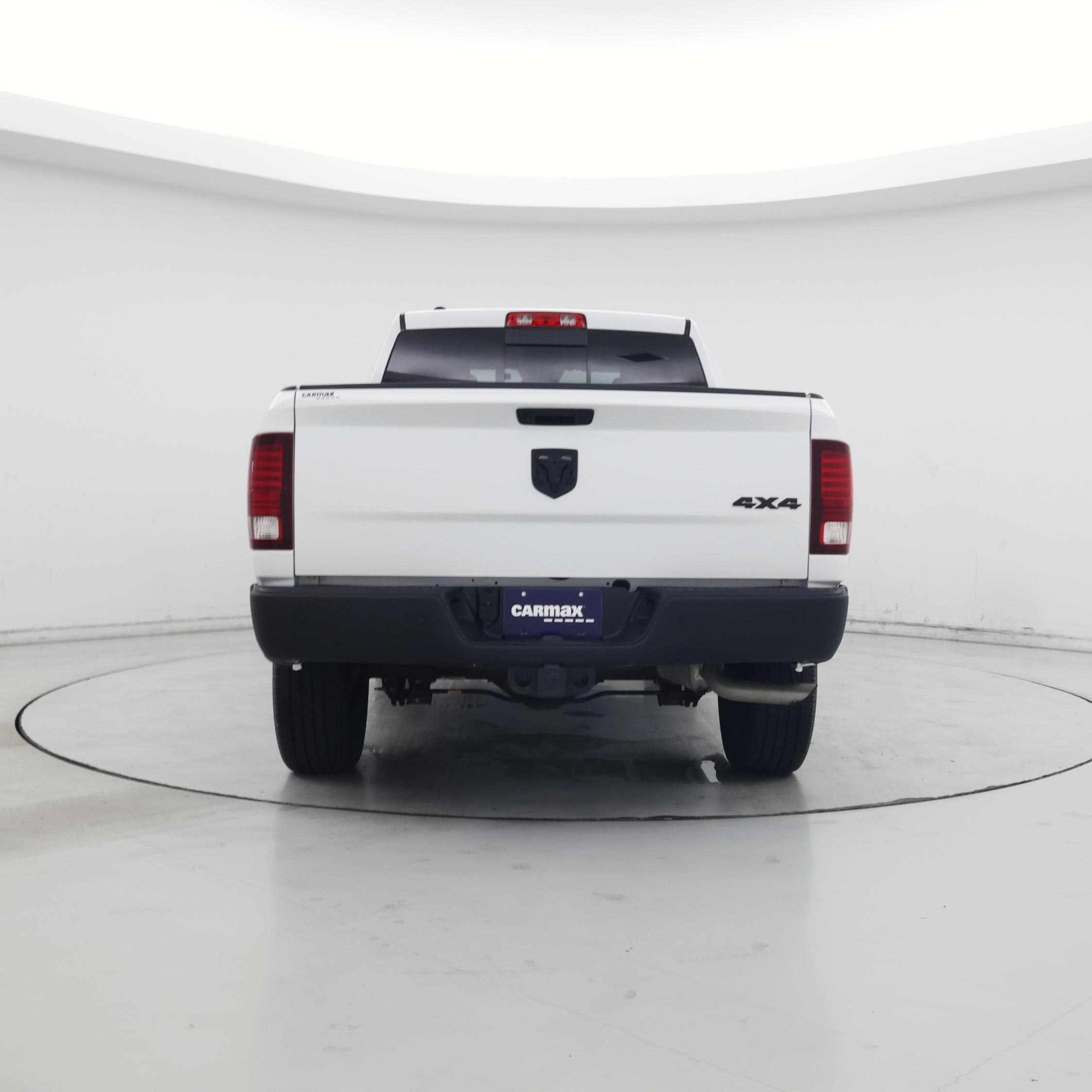 Thumbnail: 2020 RAM 1500 Classic - 6