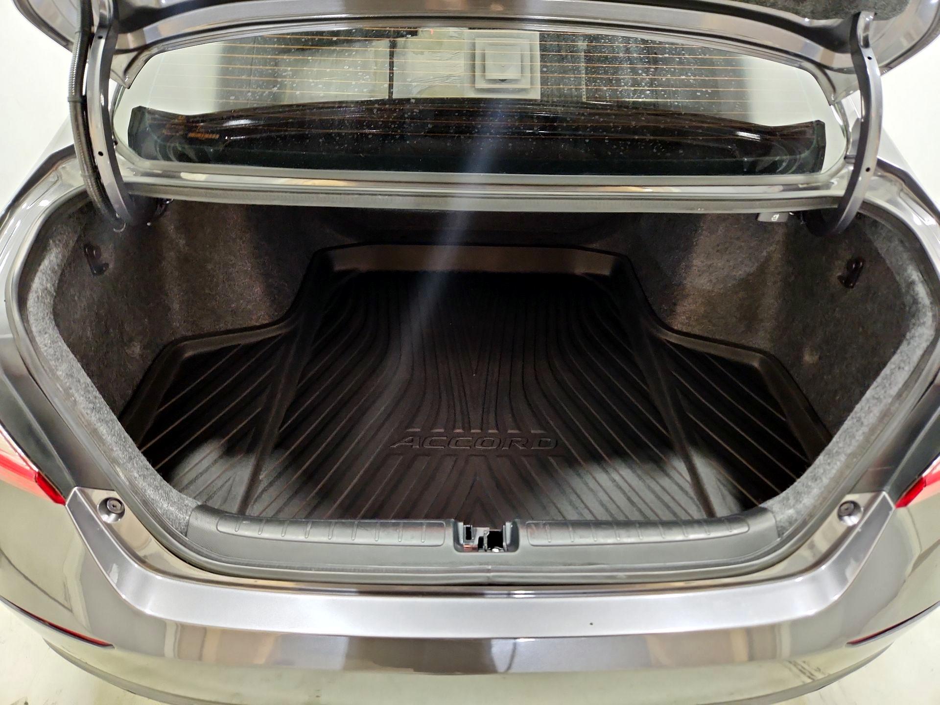 Thumbnail: 2022 Honda Accord - 20