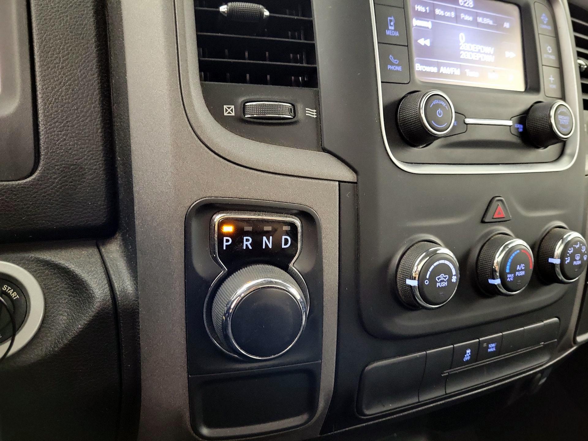 Thumbnail: 2021 RAM 1500 Classic - 17